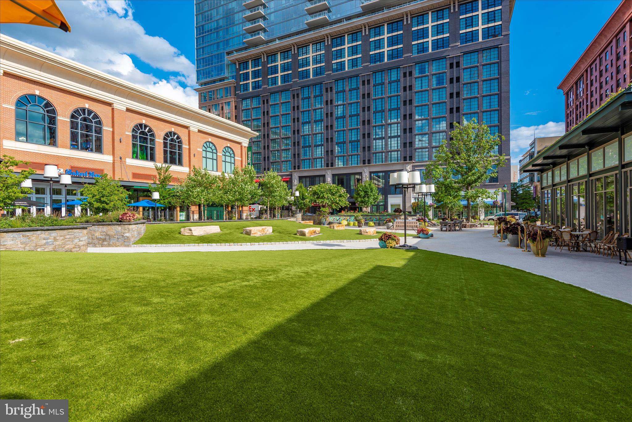 TIMBERLAWN - Residential