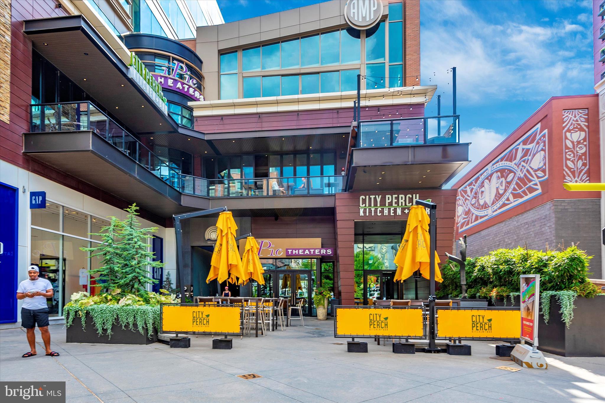 TIMBERLAWN - Residential