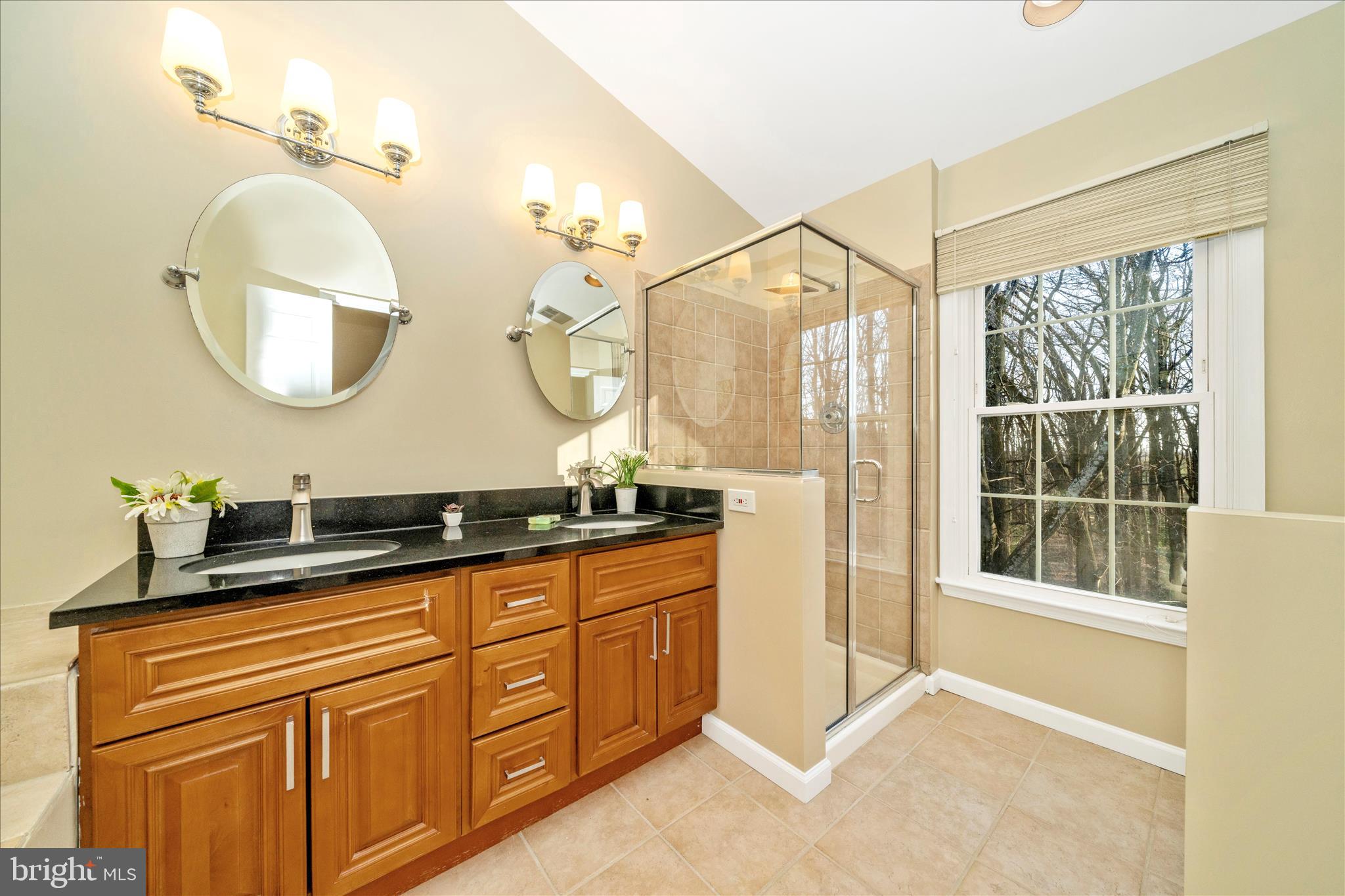 TIMBERLAWN - Residential