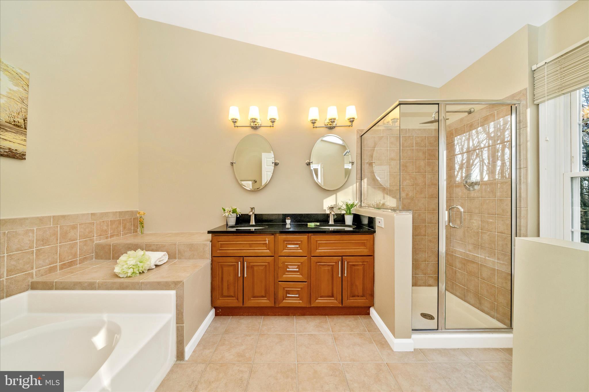 TIMBERLAWN - Residential