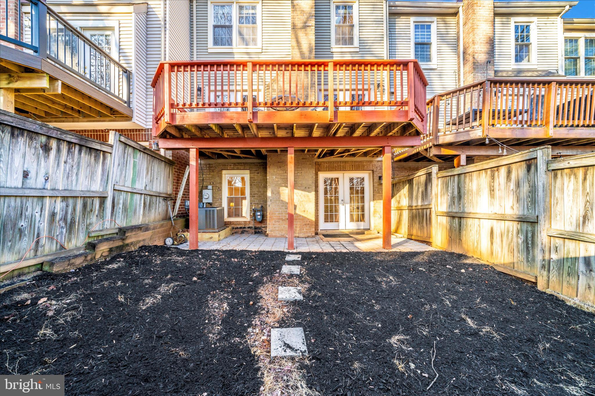 TIMBERLAWN - Residential