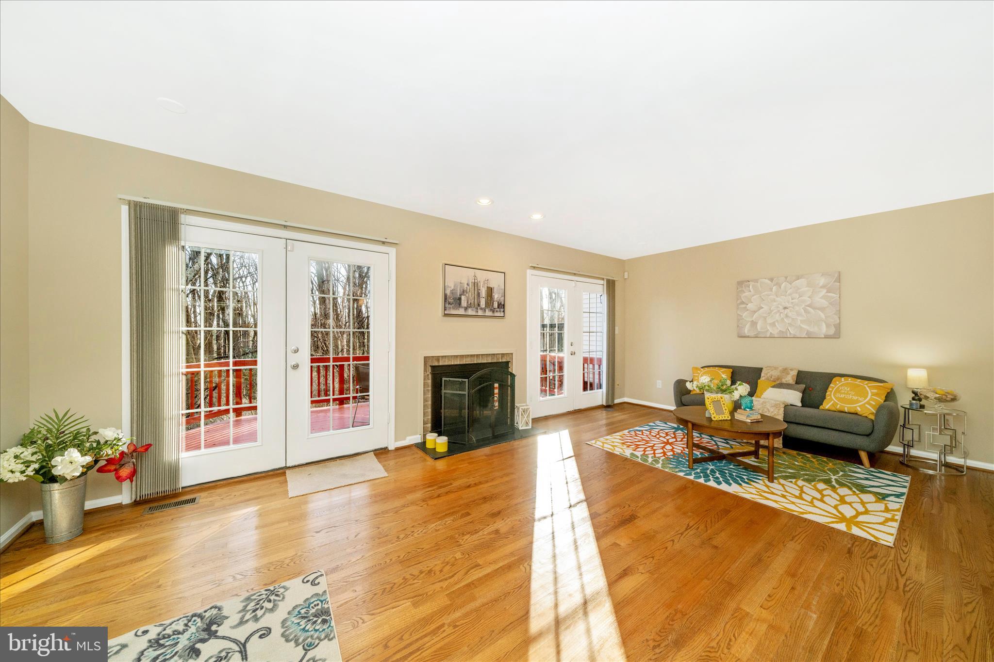 TIMBERLAWN - Residential