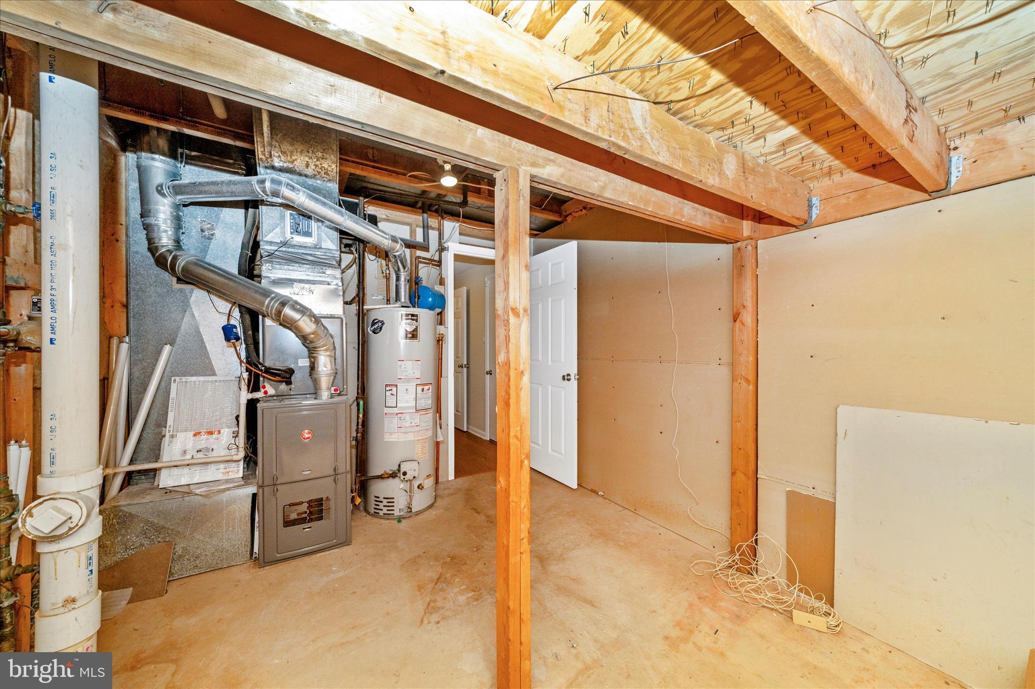 TIMBERLAWN - Residential