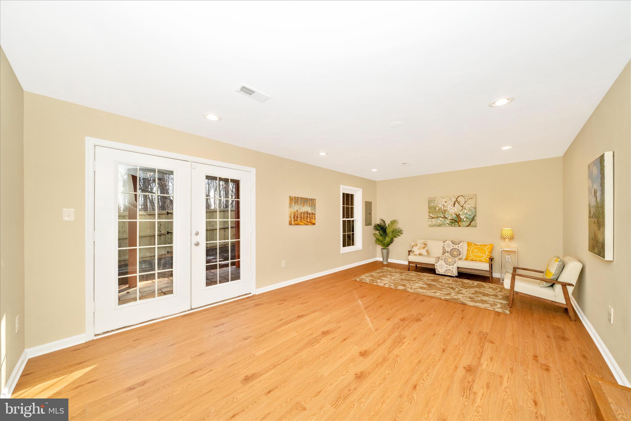 TIMBERLAWN - Residential