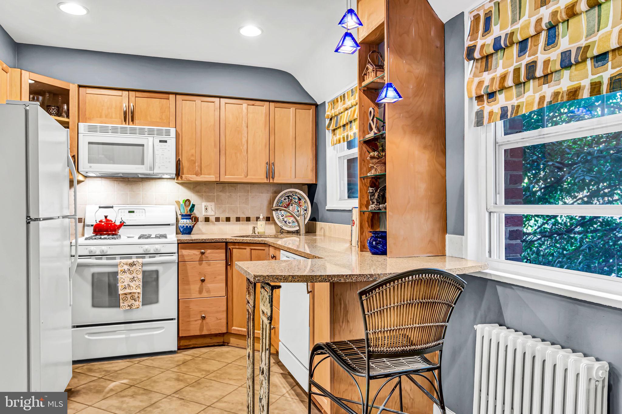 ROSSLYN HEIGHTS - Residential Lease