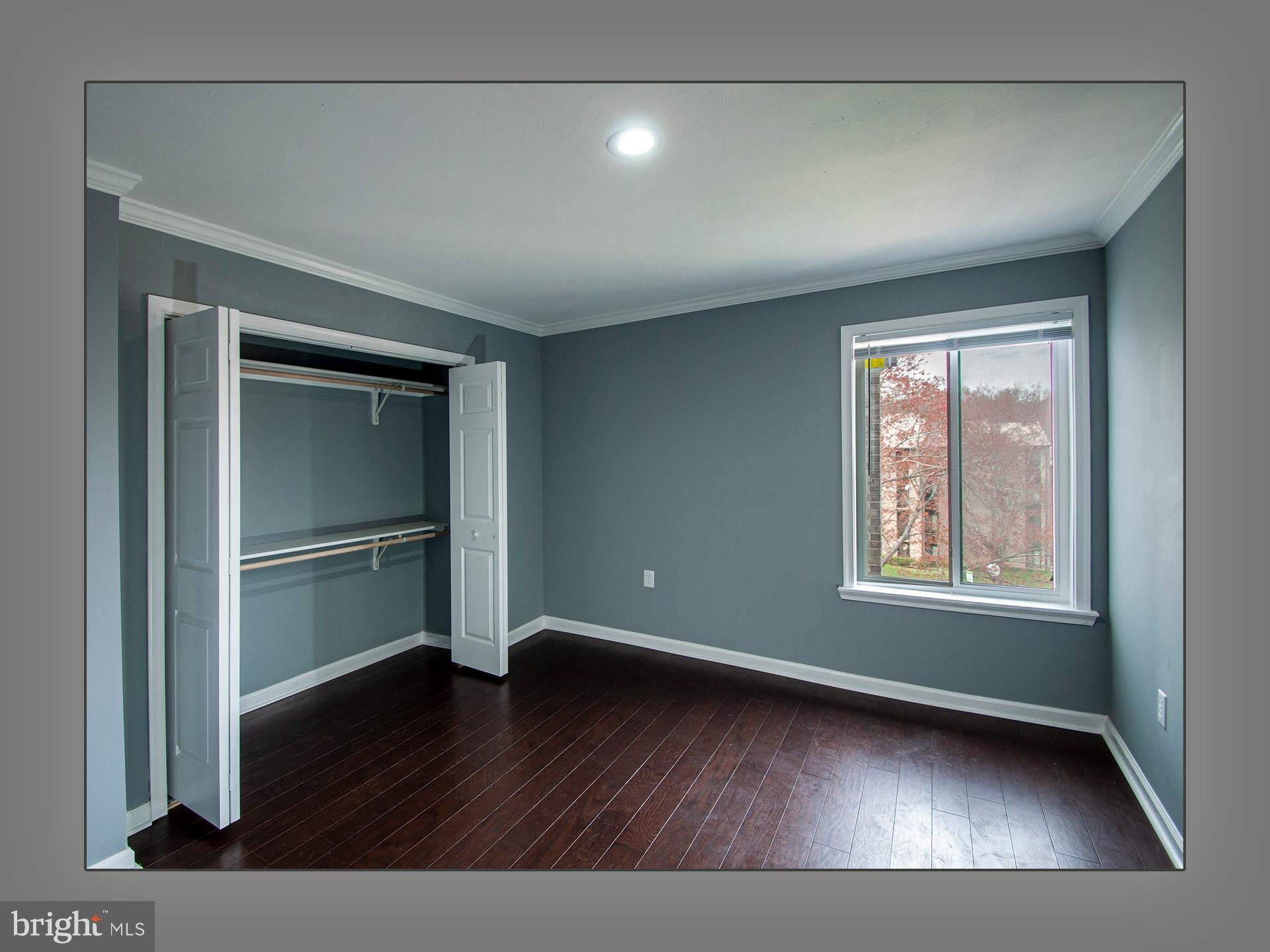 GREENBRIAR - Residential Lease