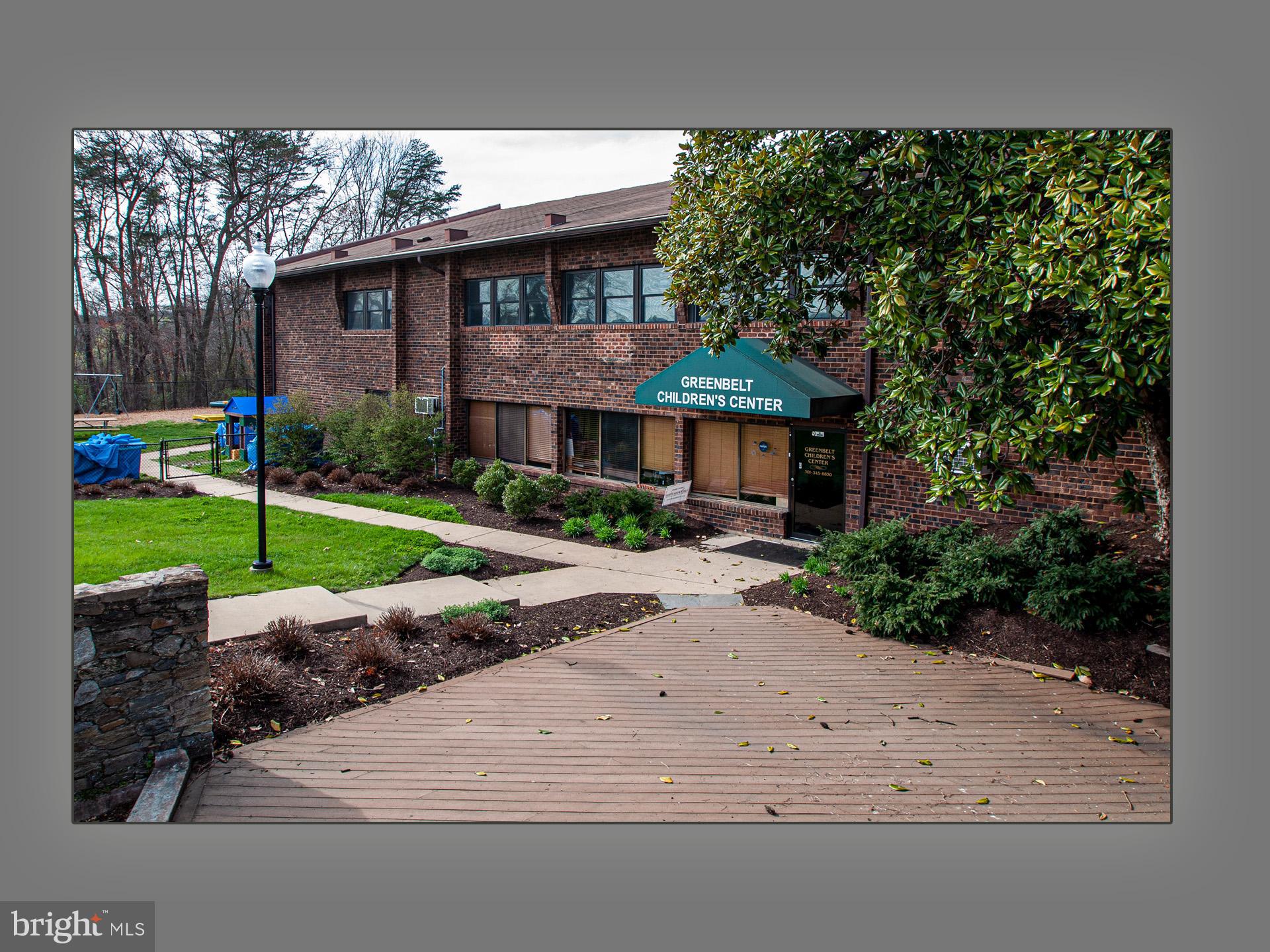 GREENBRIAR - Residential Lease