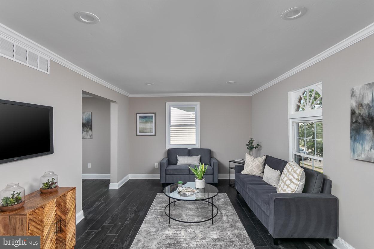 AUGUSTA ACRES - Residential