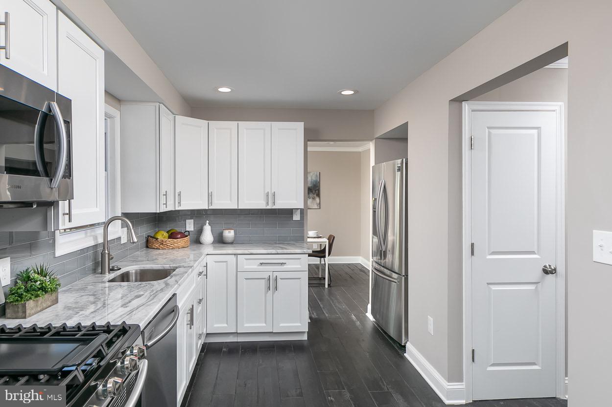 AUGUSTA ACRES - Residential