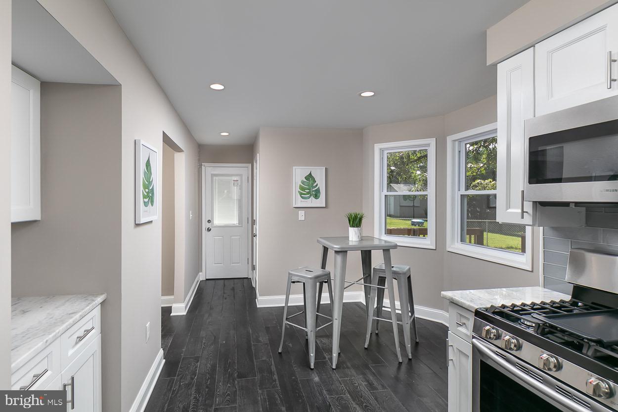 AUGUSTA ACRES - Residential