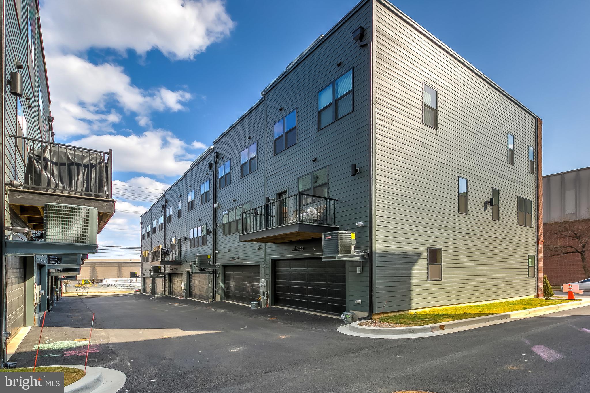 BREWERS HILL - Residential Lease