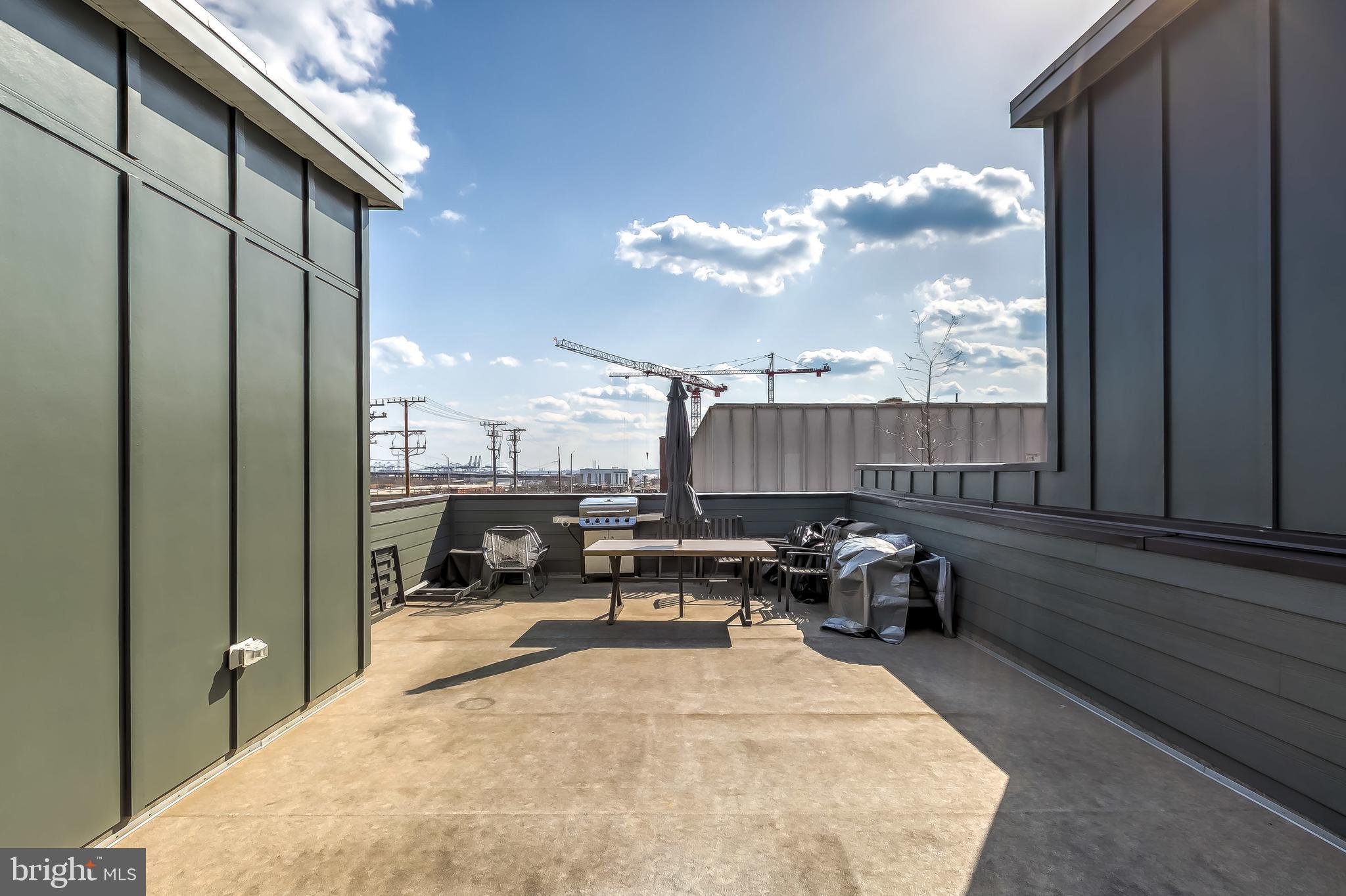 BREWERS HILL - Residential Lease