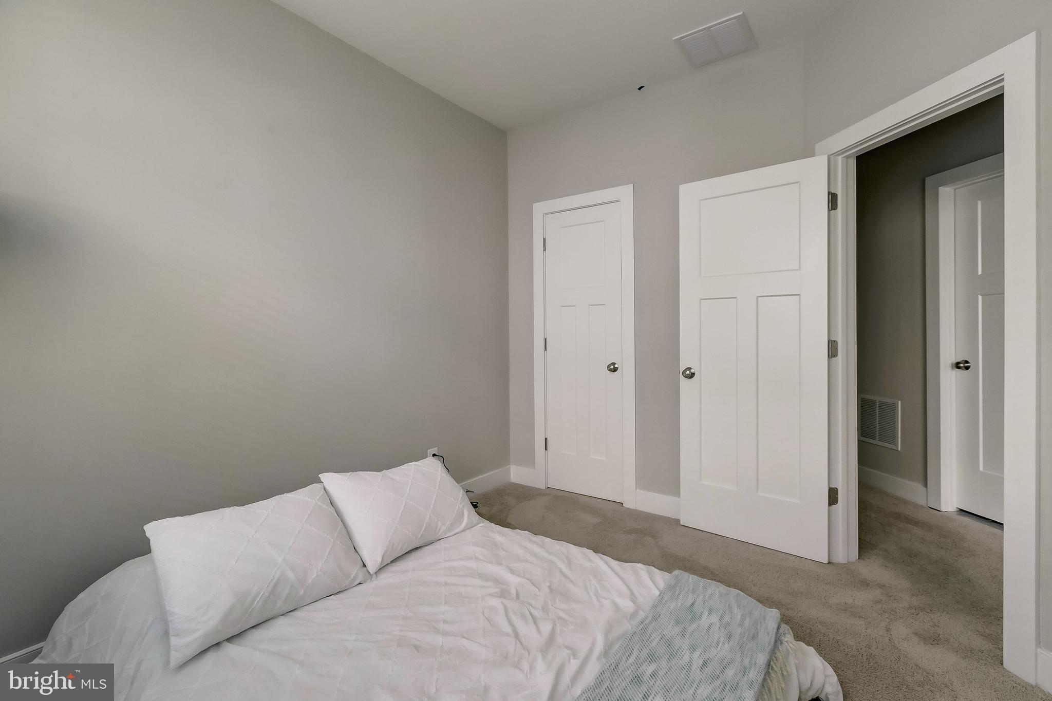 BREWERS HILL - Residential Lease