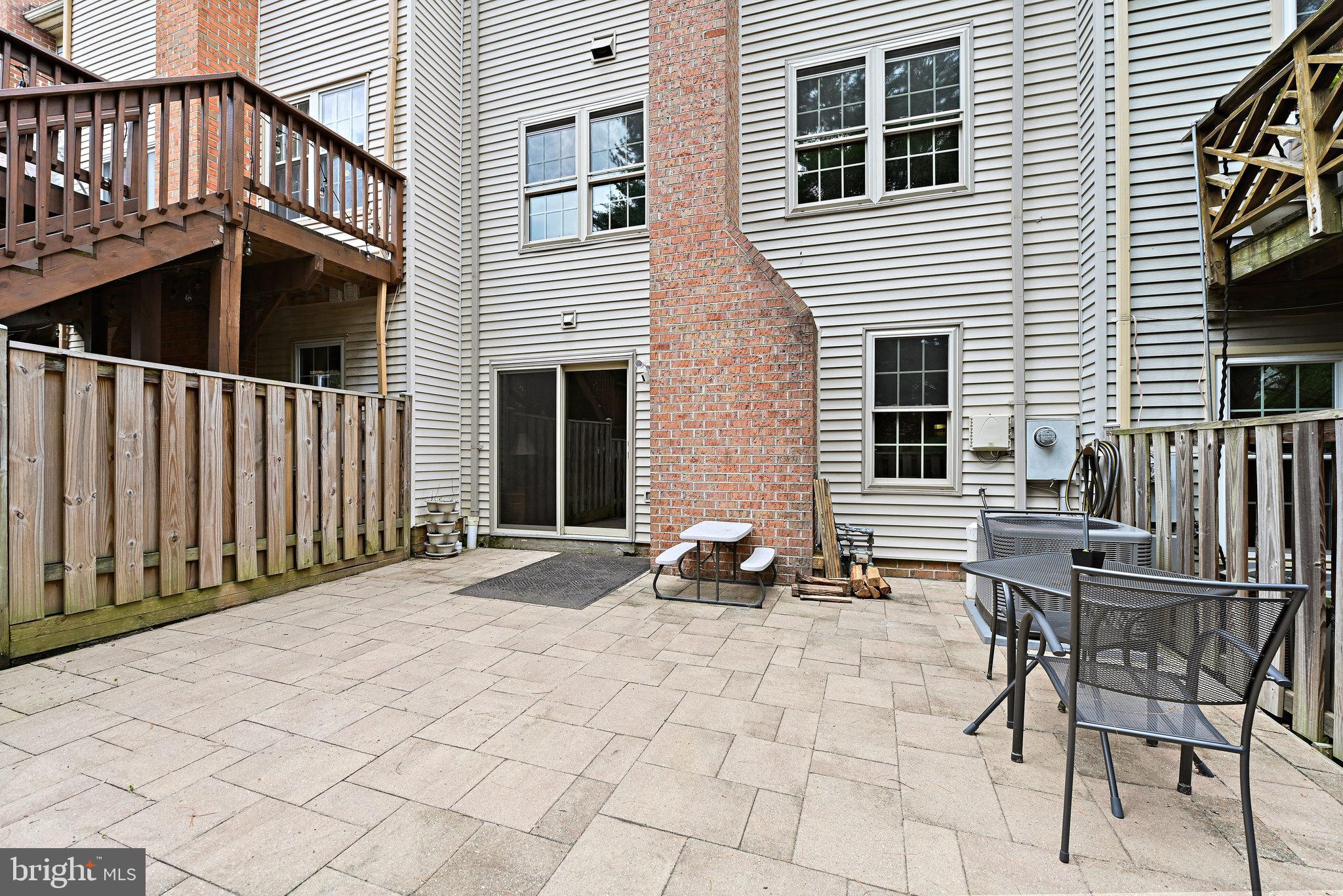 DAVENTRY - Residential