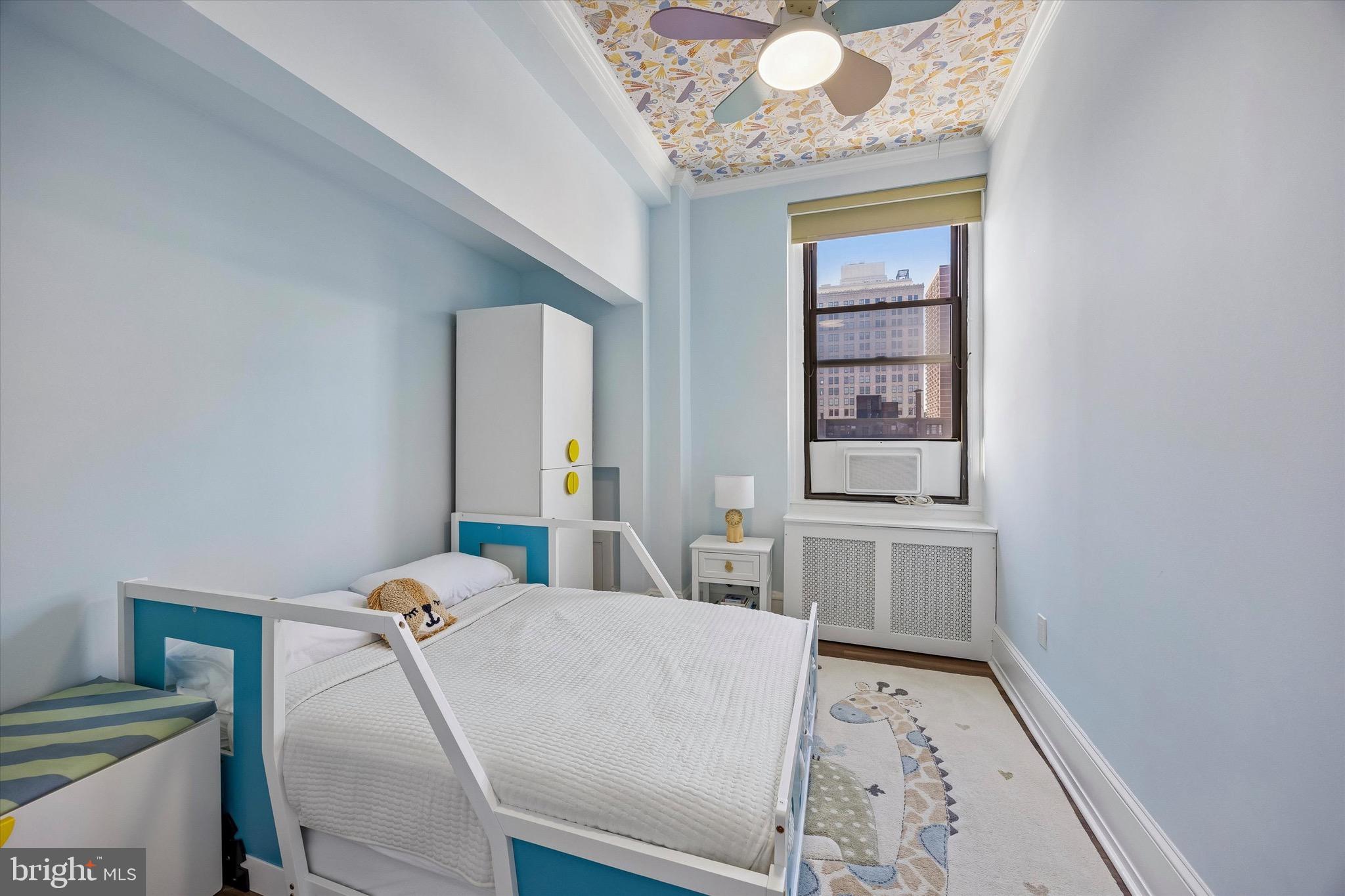 WASHINGTON SQ WEST - Residential