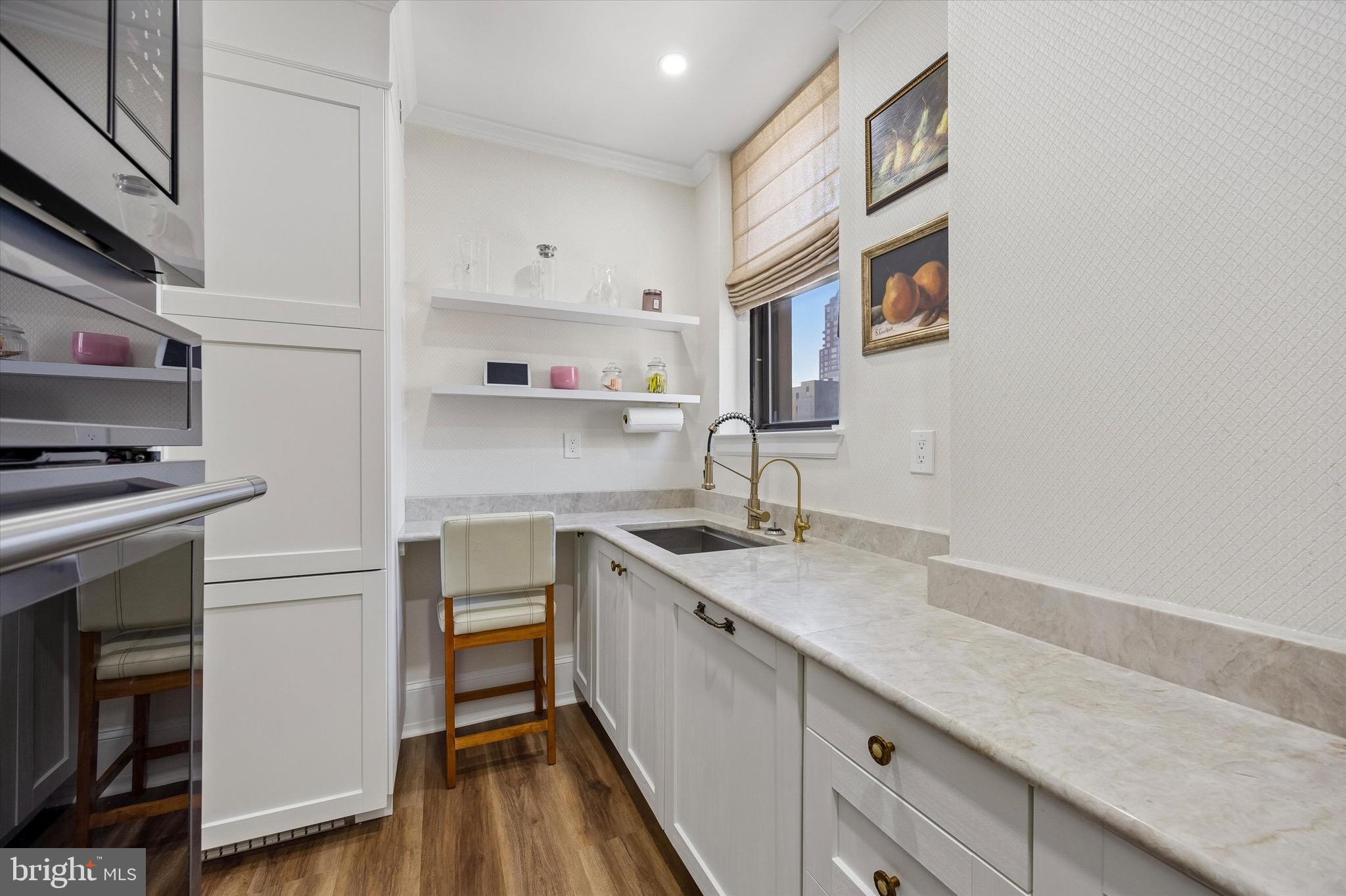 WASHINGTON SQ WEST - Residential