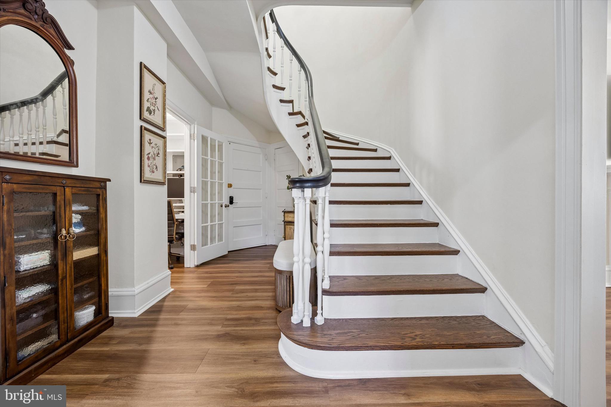 WASHINGTON SQ WEST - Residential