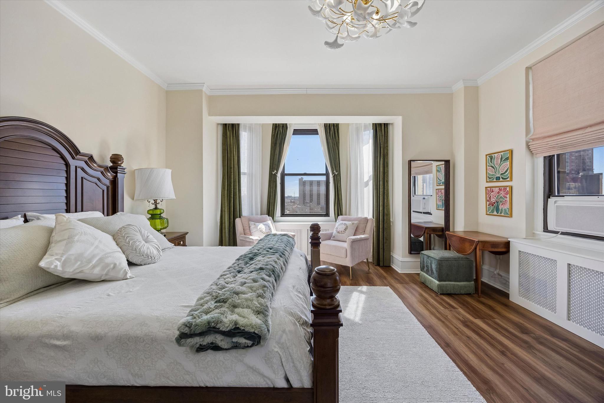 WASHINGTON SQ WEST - Residential