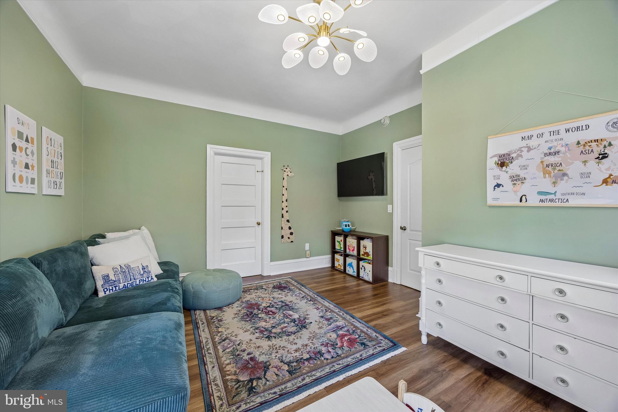 WASHINGTON SQ WEST - Residential