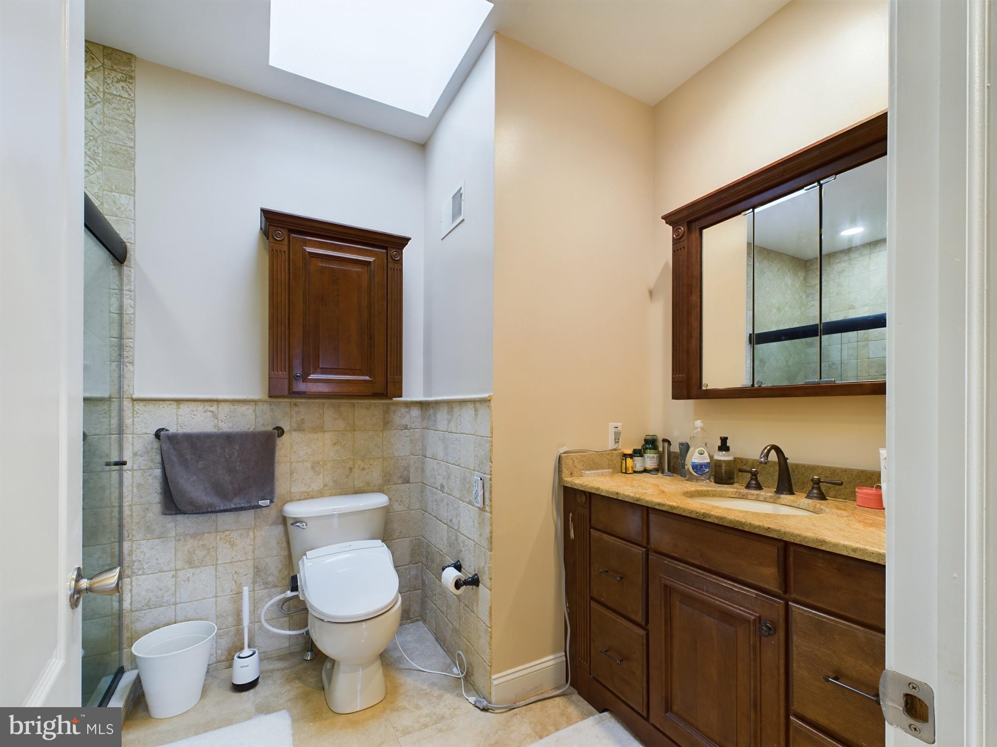 EAST PASSYUNK CROSSING - Residential Lease