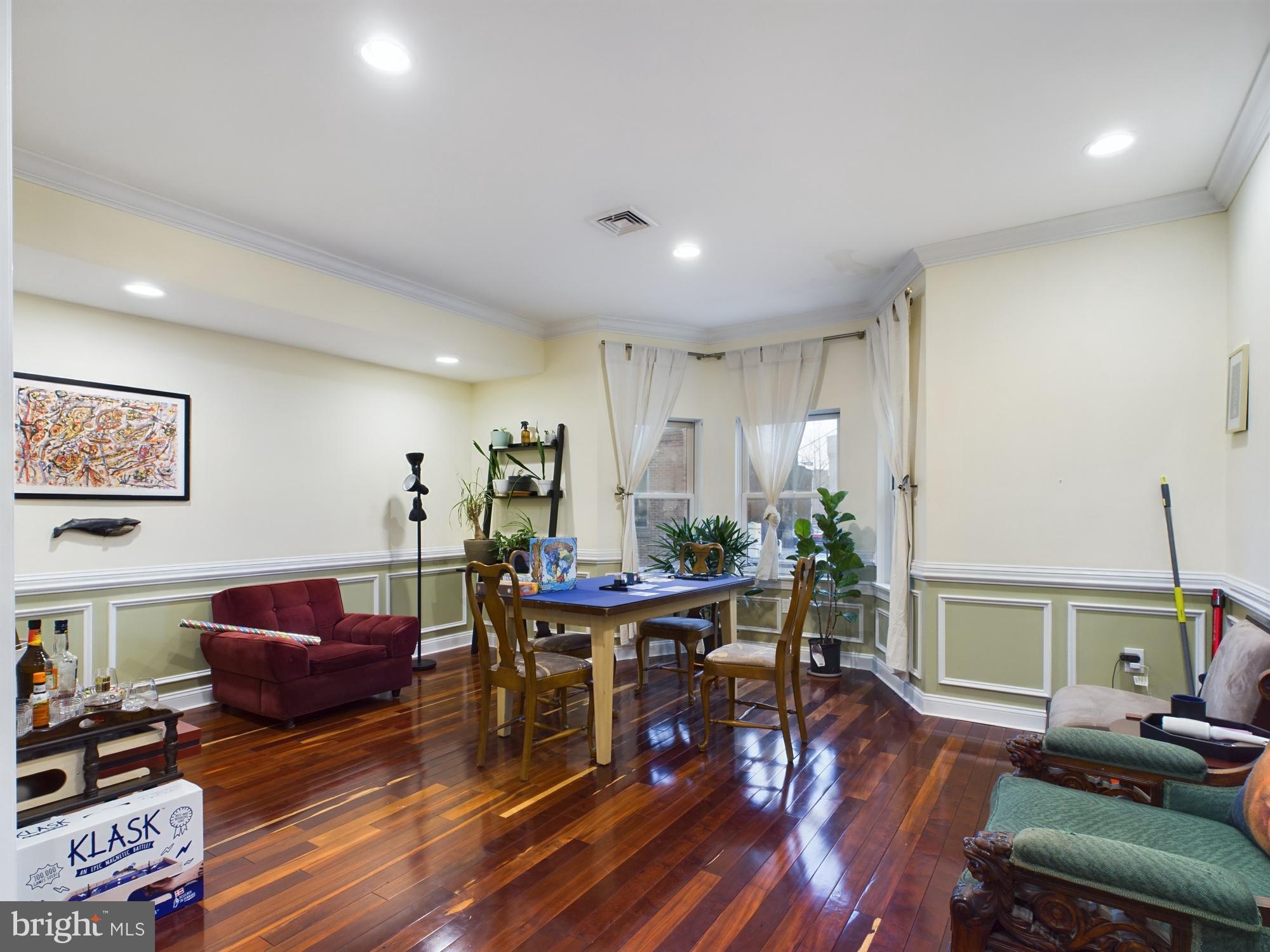 EAST PASSYUNK CROSSING - Residential Lease