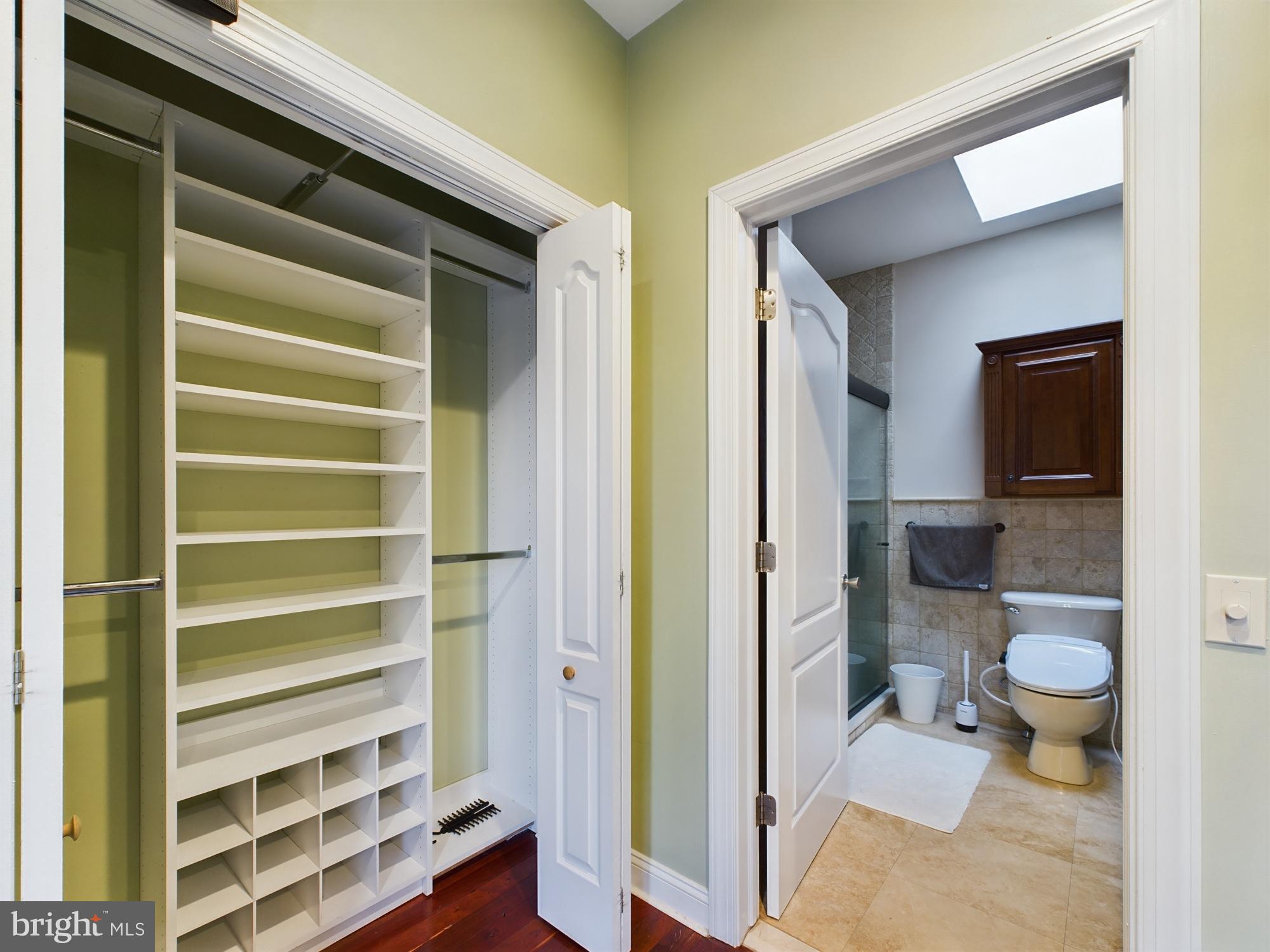 EAST PASSYUNK CROSSING - Residential Lease