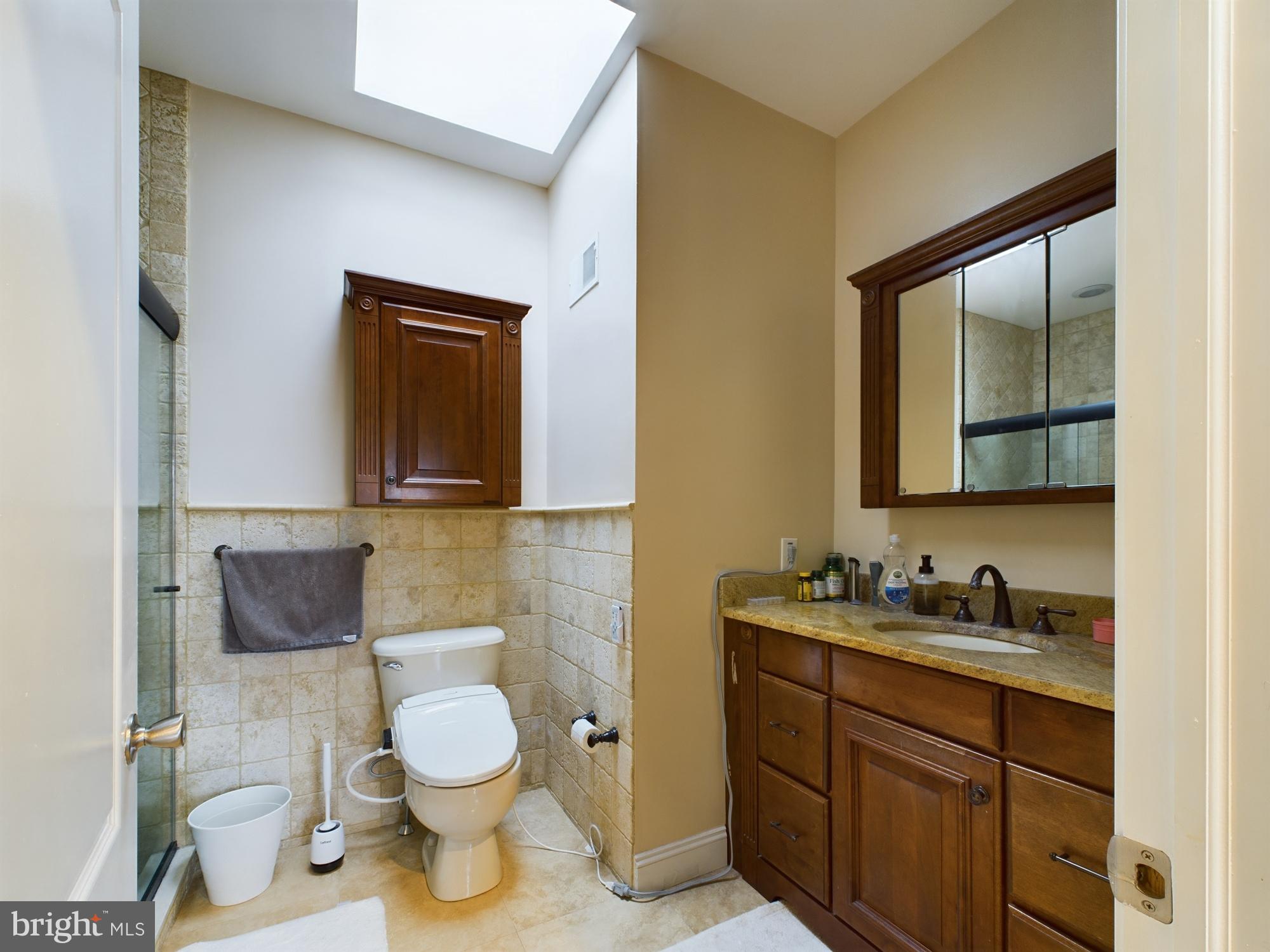 EAST PASSYUNK CROSSING - Residential Lease