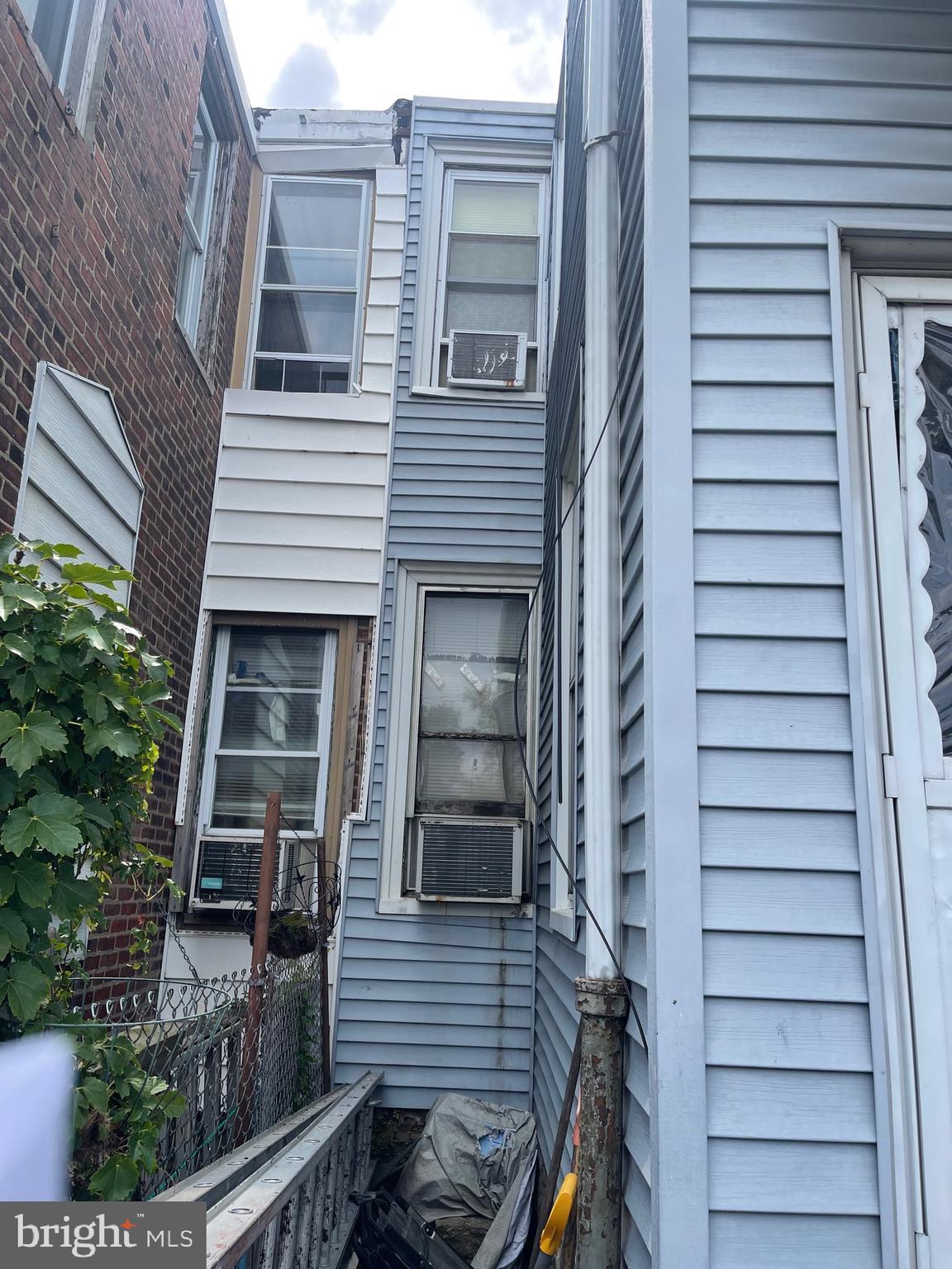 PHILADELPHIA - Residential