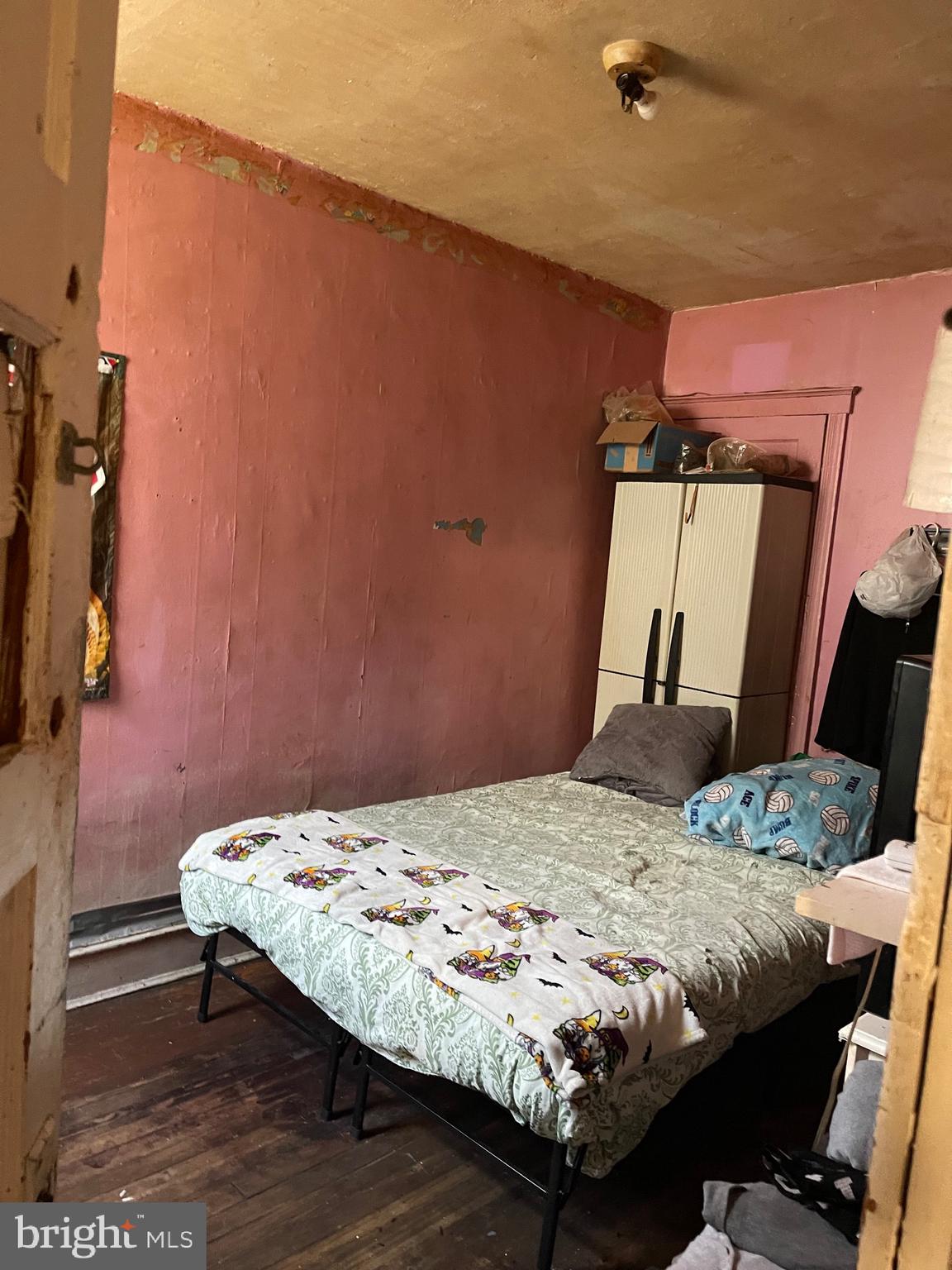 PHILADELPHIA - Residential