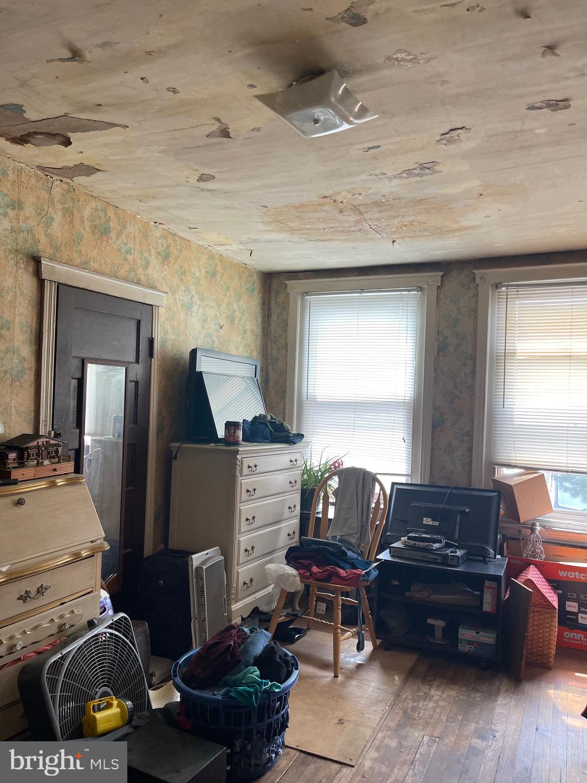 PHILADELPHIA - Residential