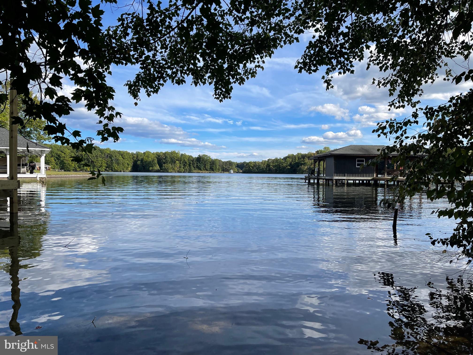 CROSSWIND SHORES - Land