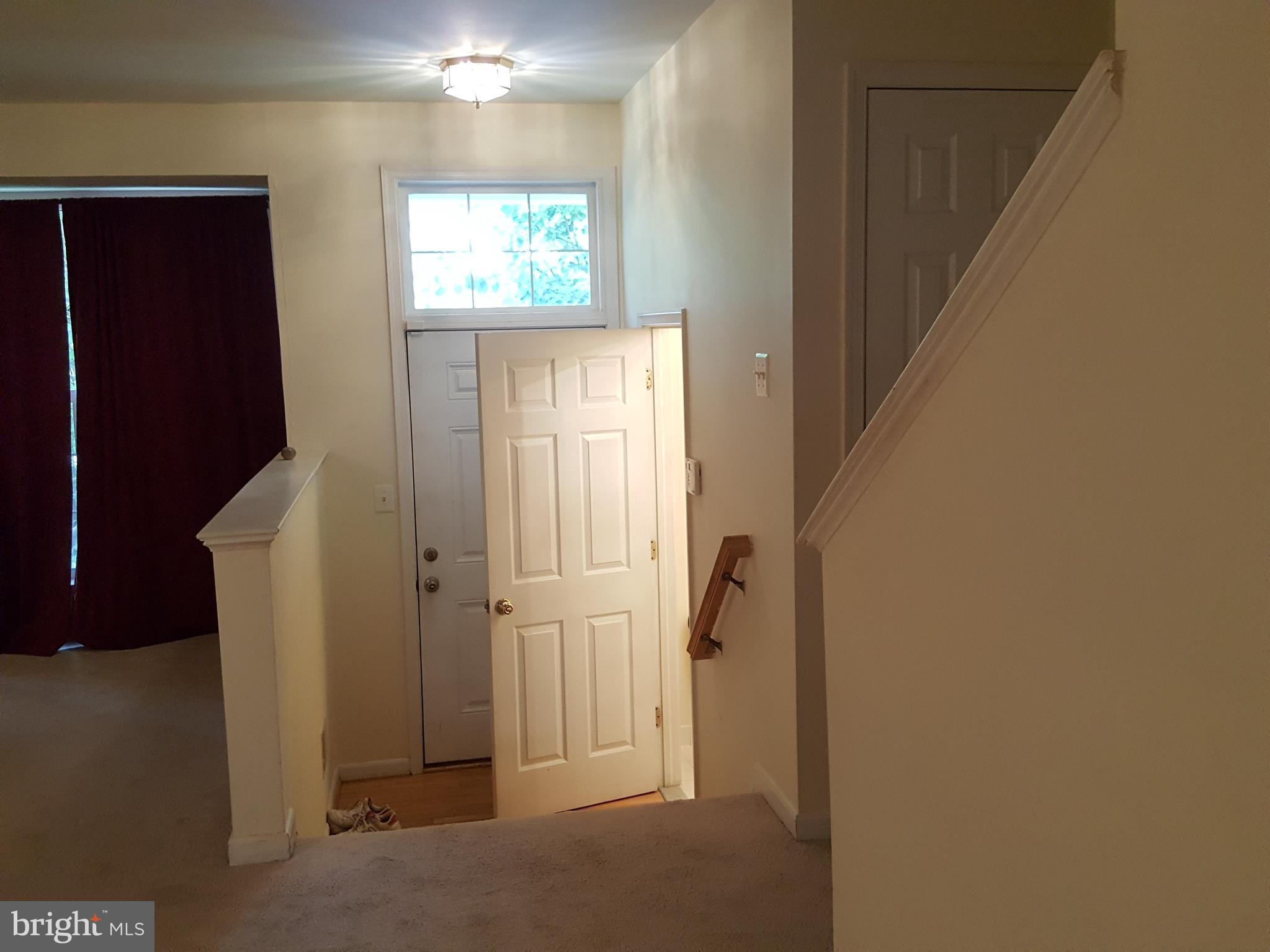 PARADISE - Residential Lease