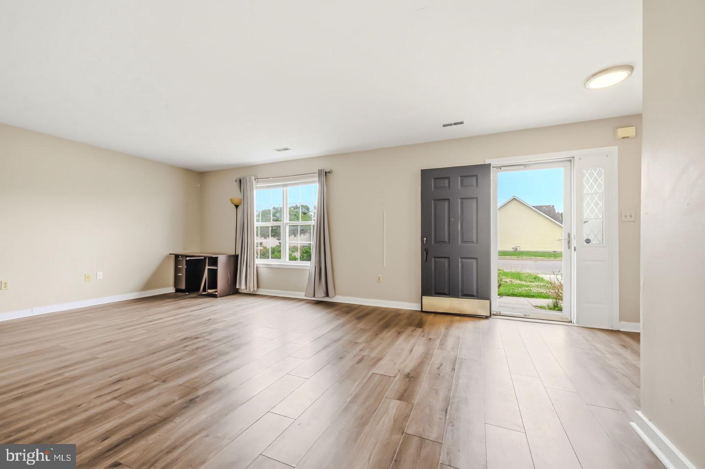 322 W WIND DRIVE