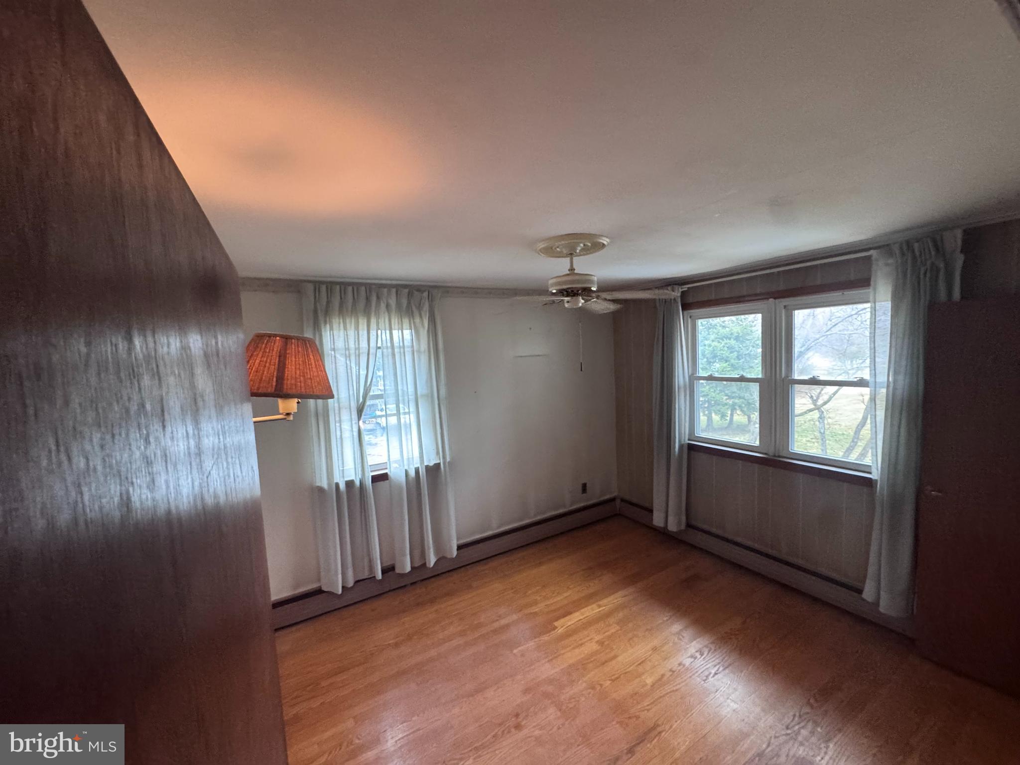 HUNTINGDON HILLS - Residential