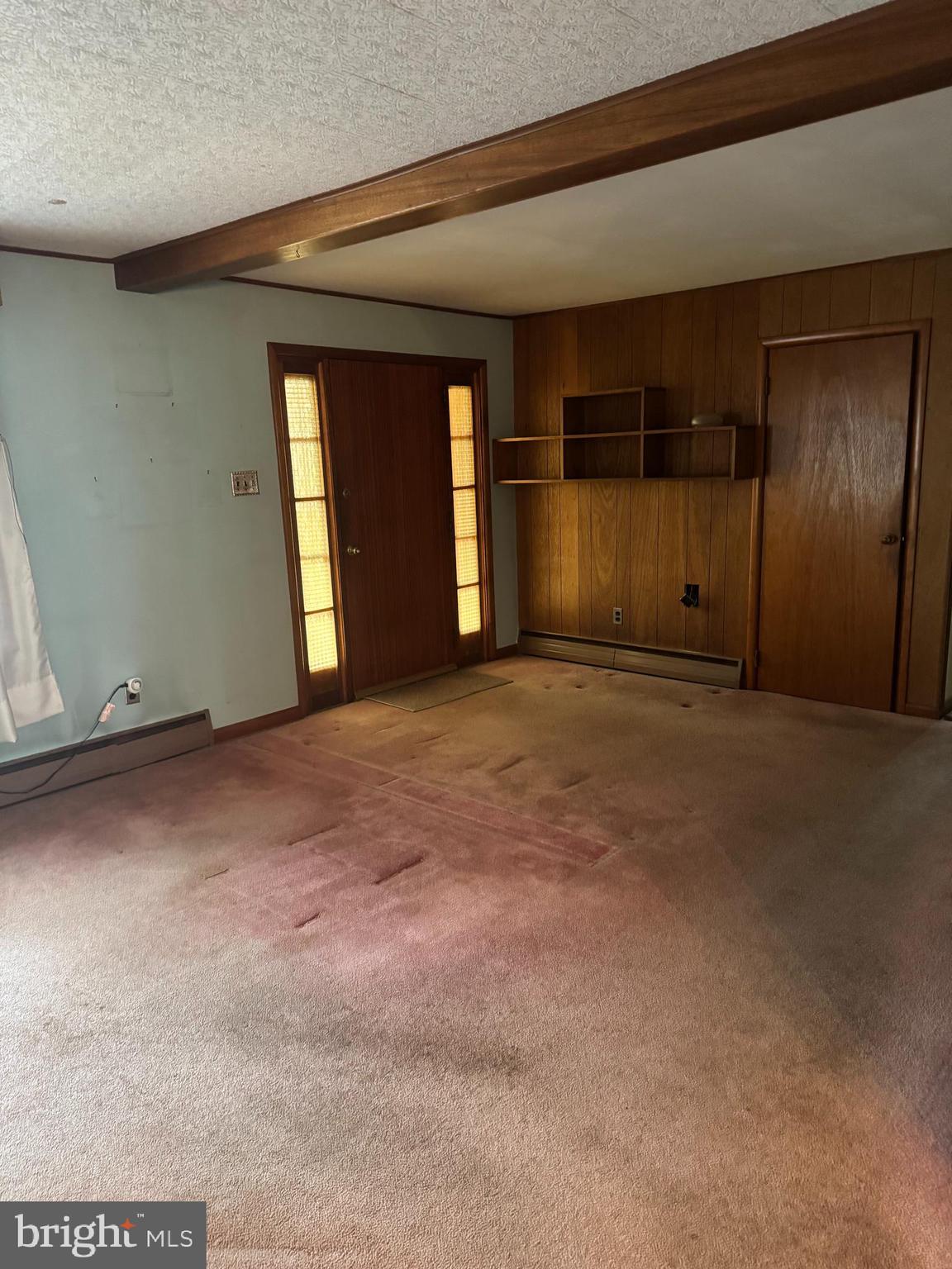 HUNTINGDON HILLS - Residential