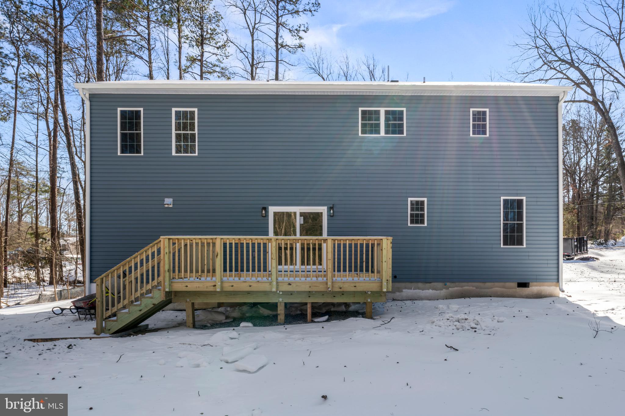 LAKE CAROLINE - Residential