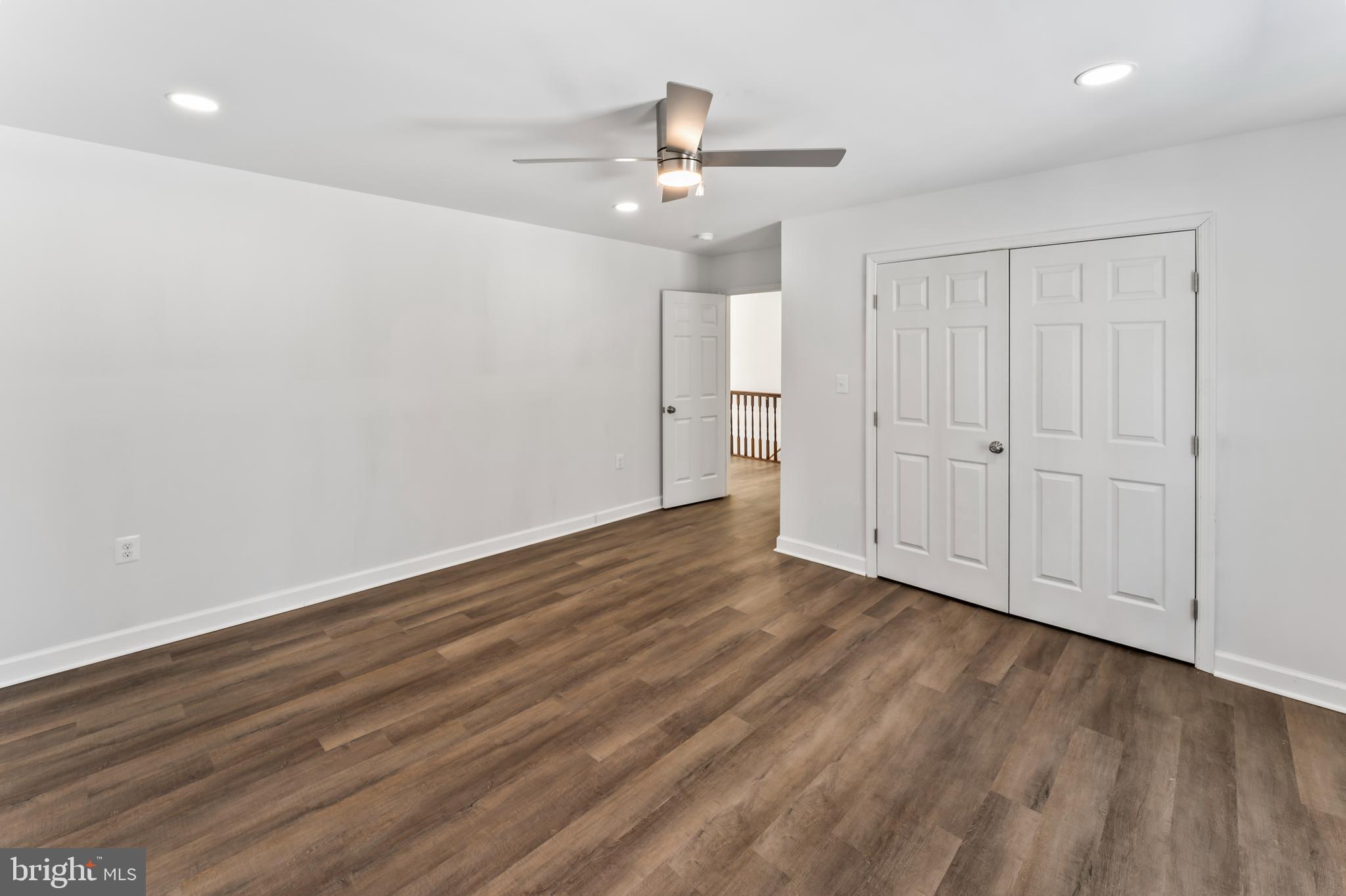 LAKE CAROLINE - Residential