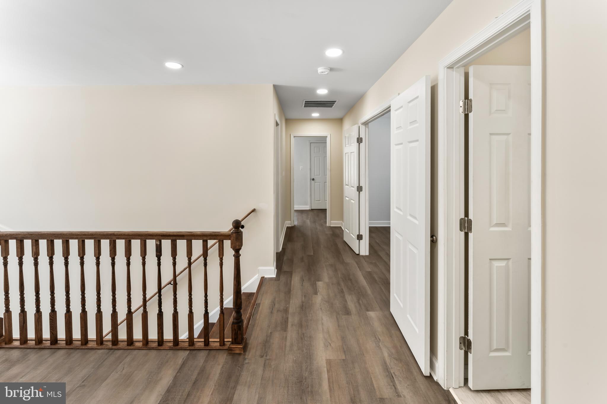 LAKE CAROLINE - Residential