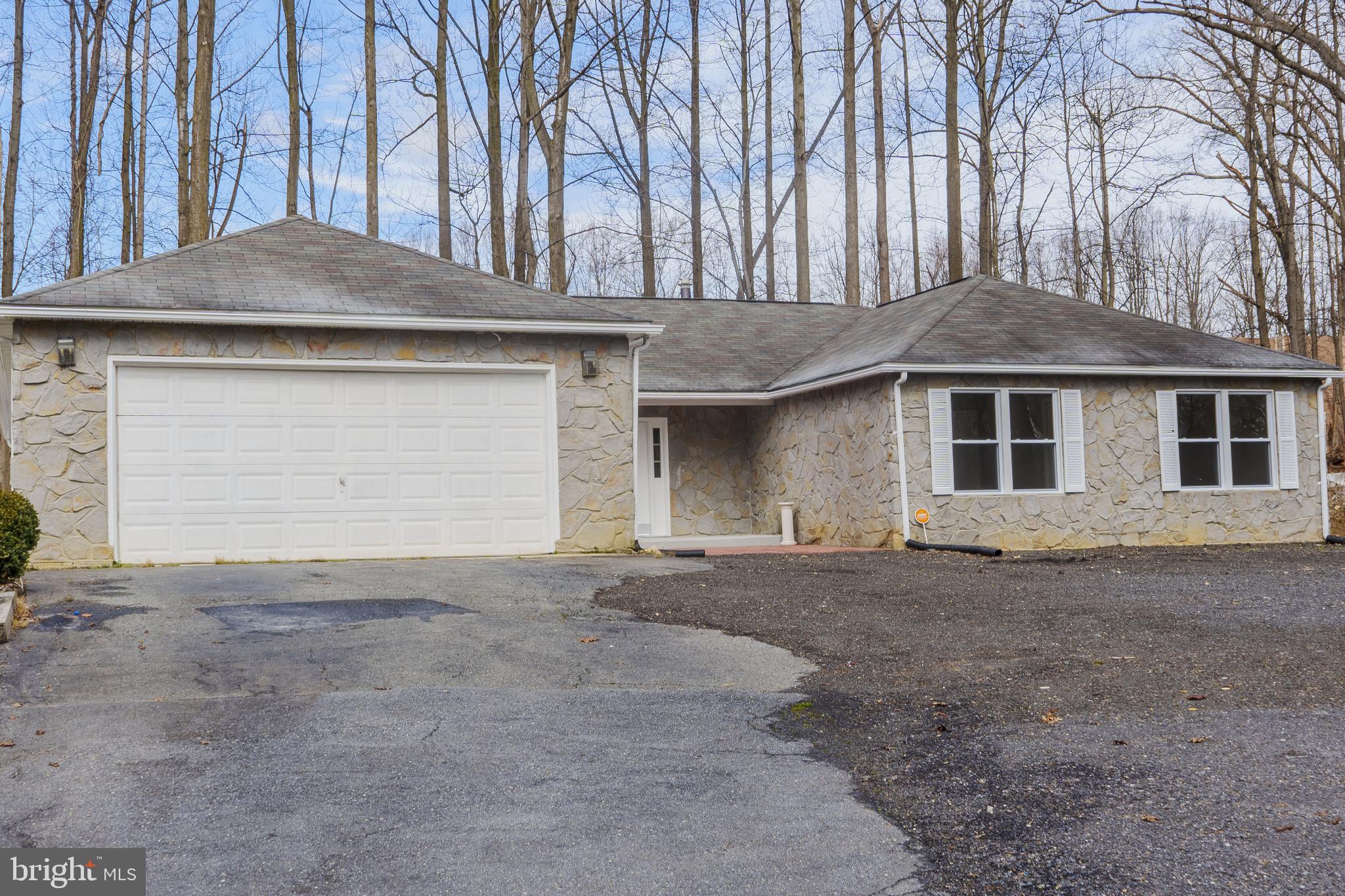COLESVILLE MANOR - Residential