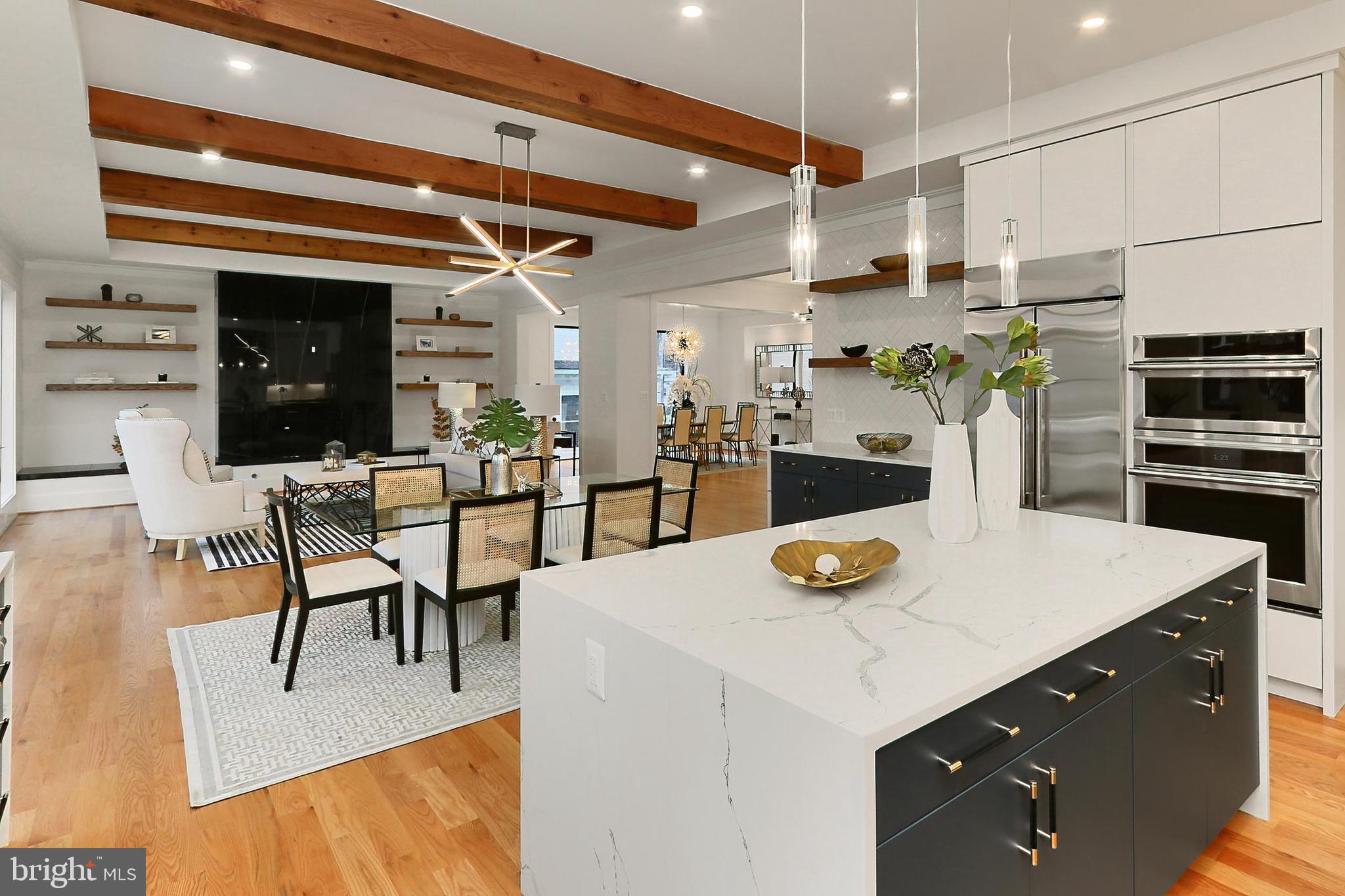 VIENNA WOODS - Residential