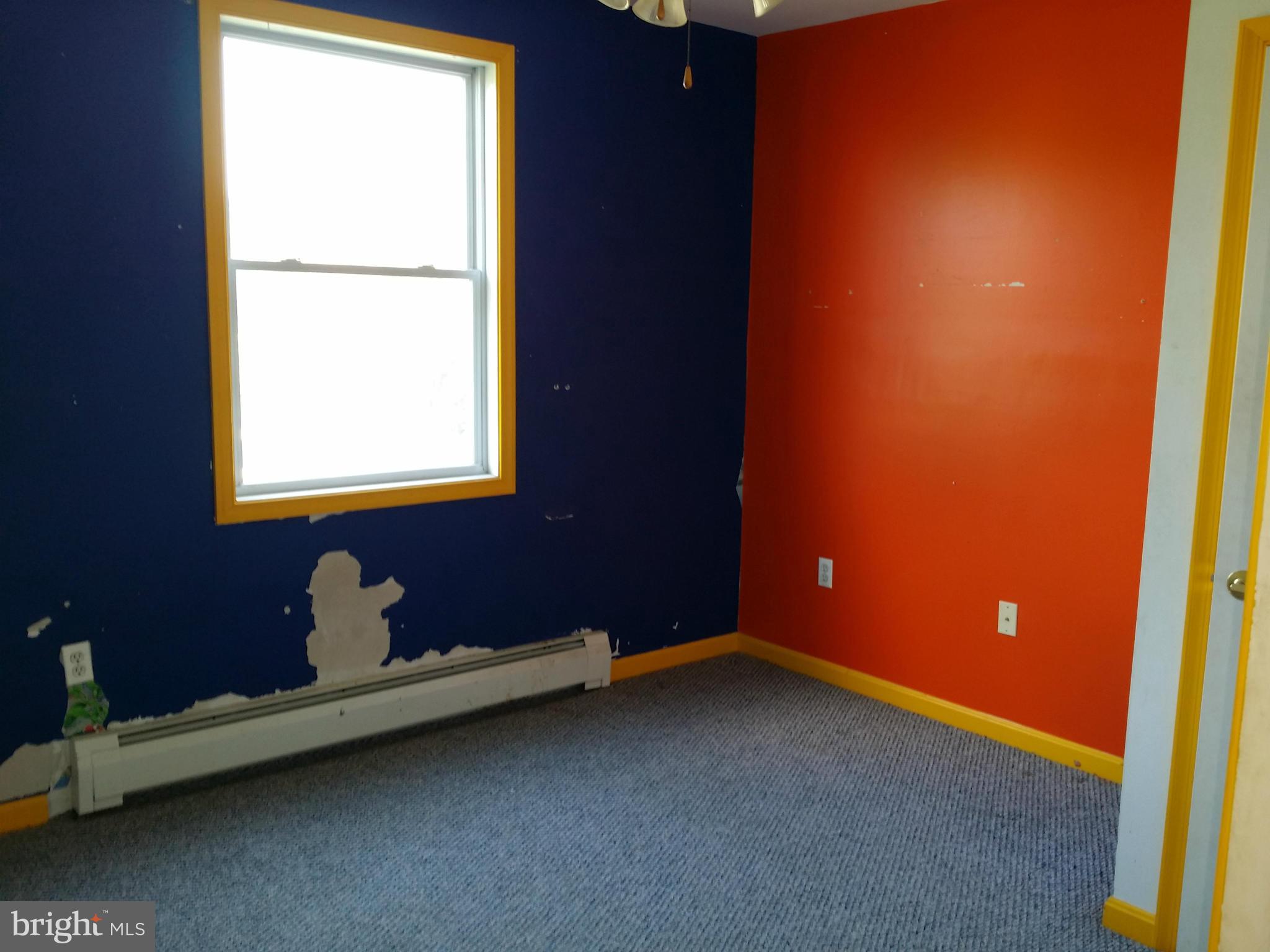 GRAY MANOR - Residential