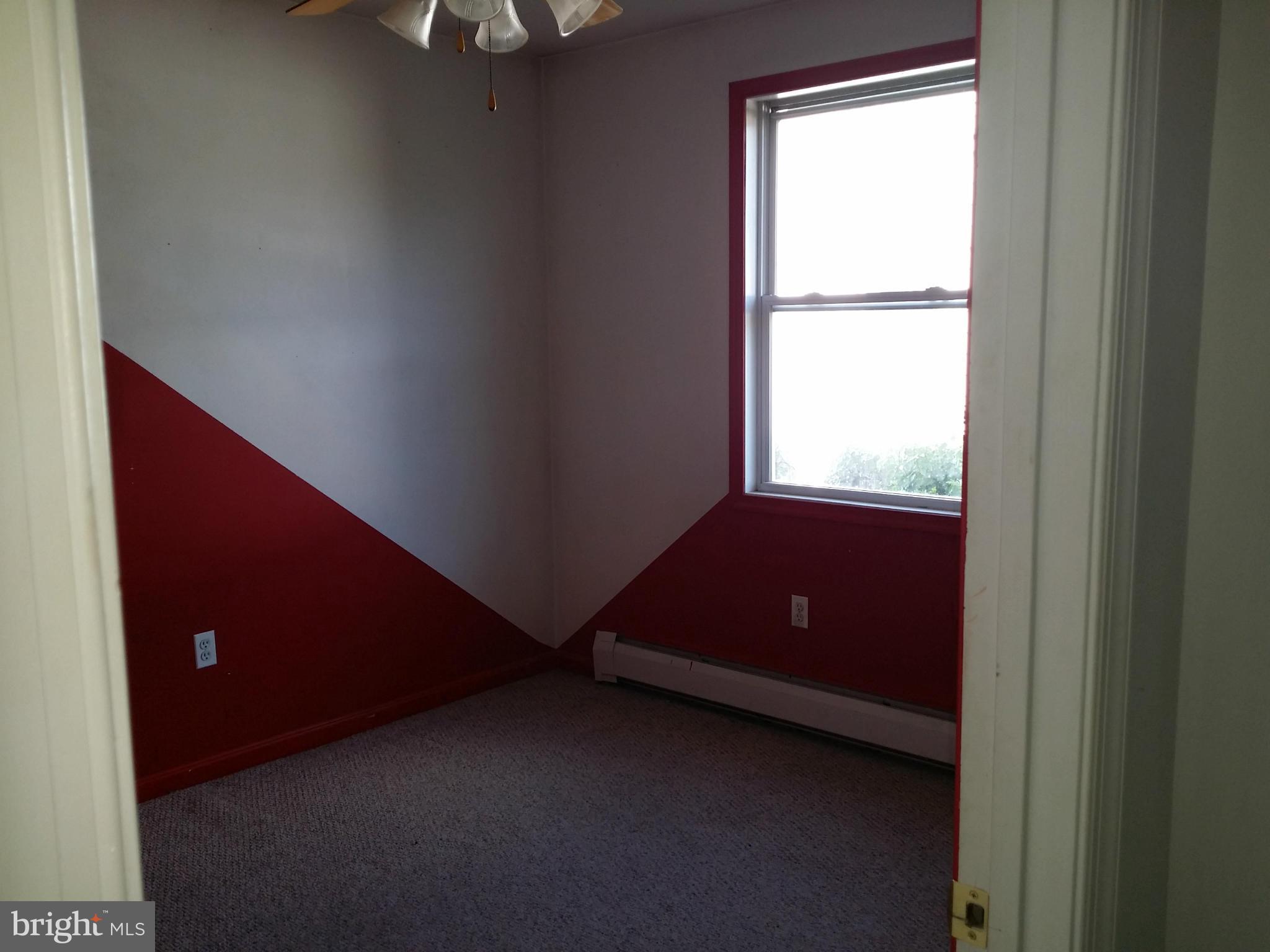 GRAY MANOR - Residential