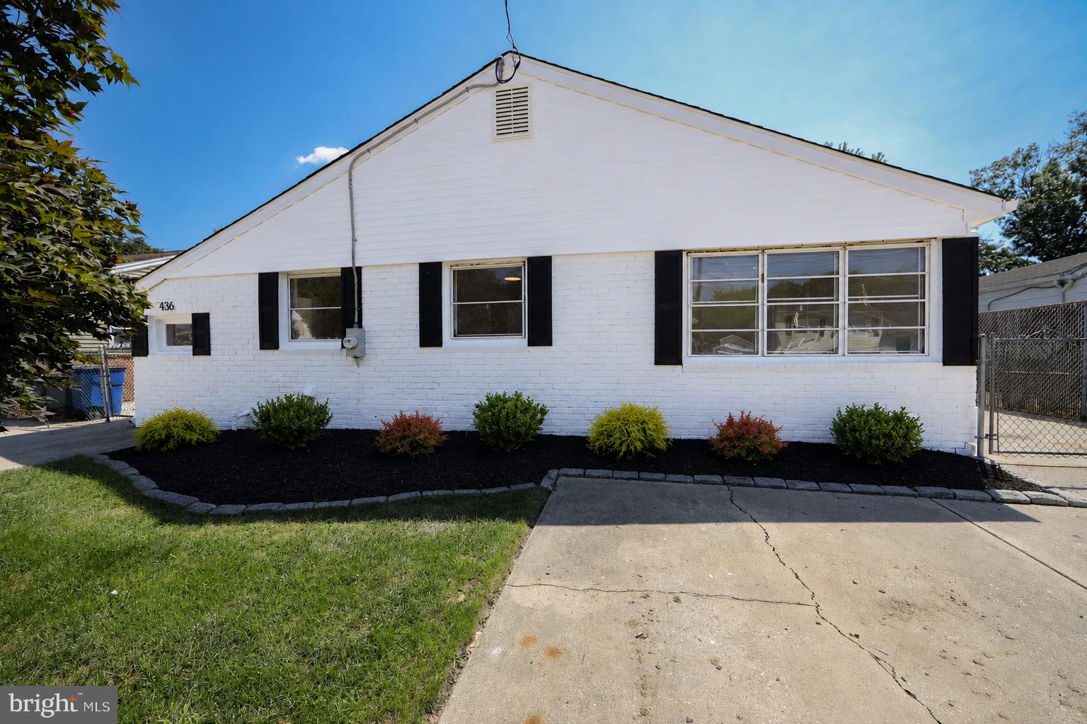 436 WALNUT AVENUE