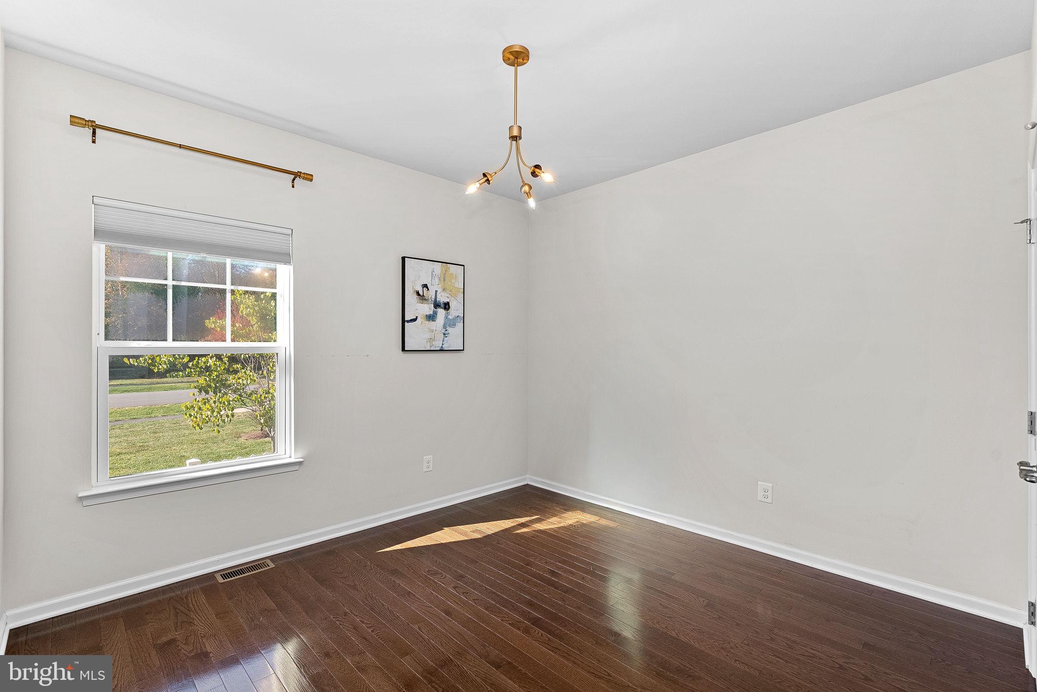 GREENS SOUTH AT WILLOWSF - Residential