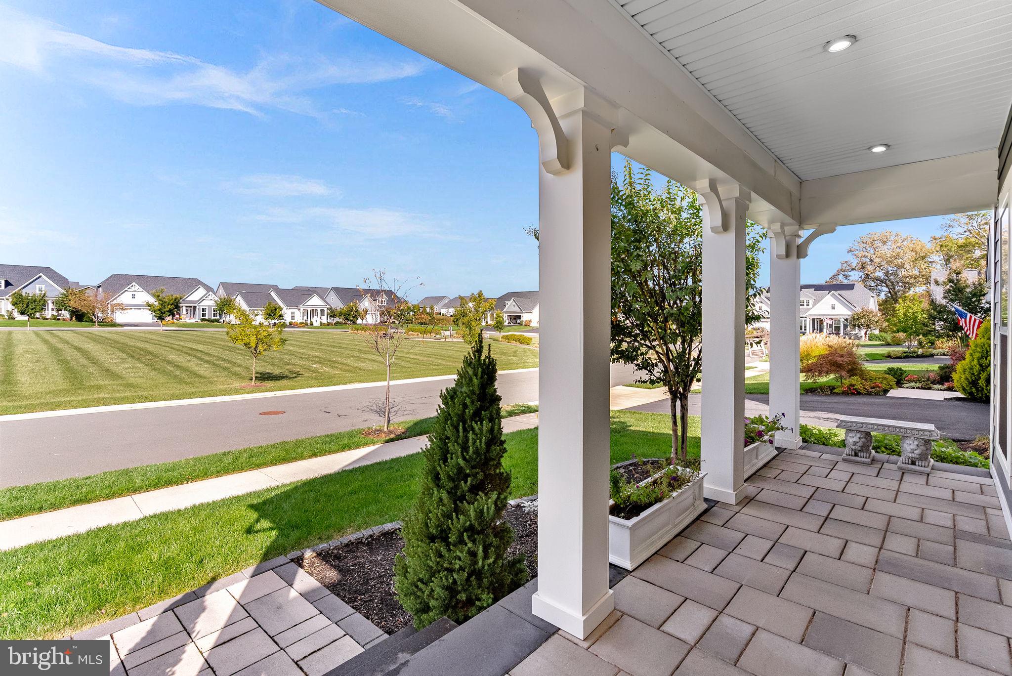 GREENS SOUTH AT WILLOWSF - Residential