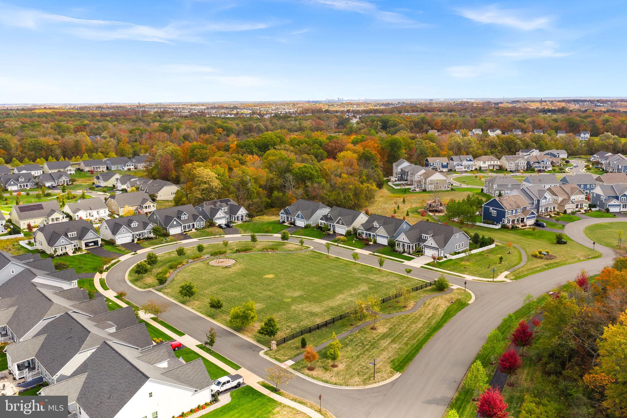 GREENS SOUTH AT WILLOWSF - Residential