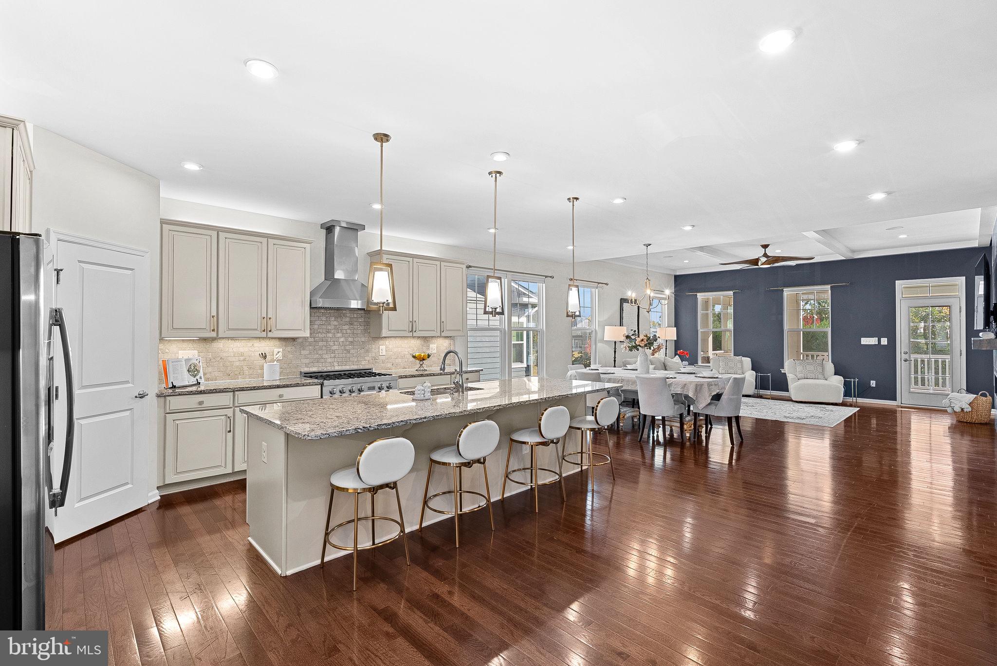 GREENS SOUTH AT WILLOWSF - Residential