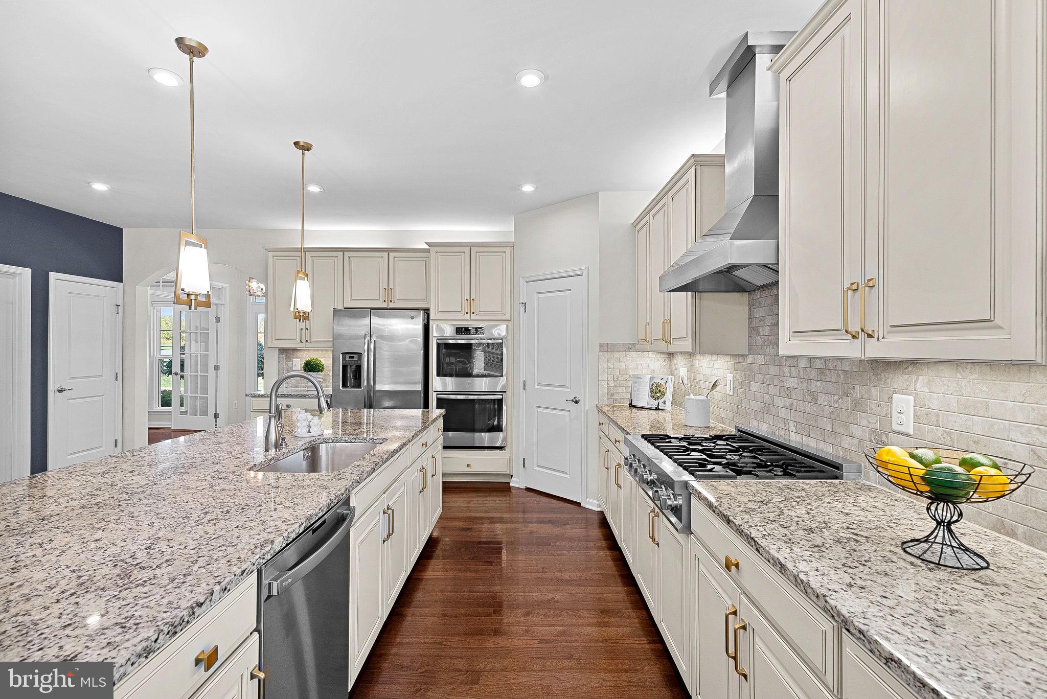 GREENS SOUTH AT WILLOWSF - Residential