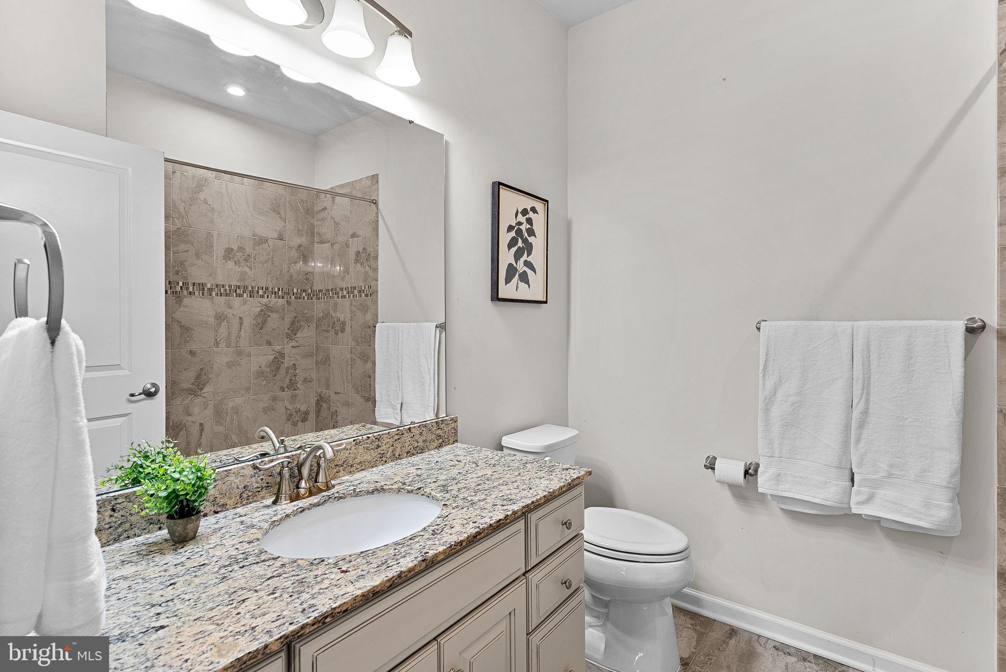 GREENS SOUTH AT WILLOWSF - Residential