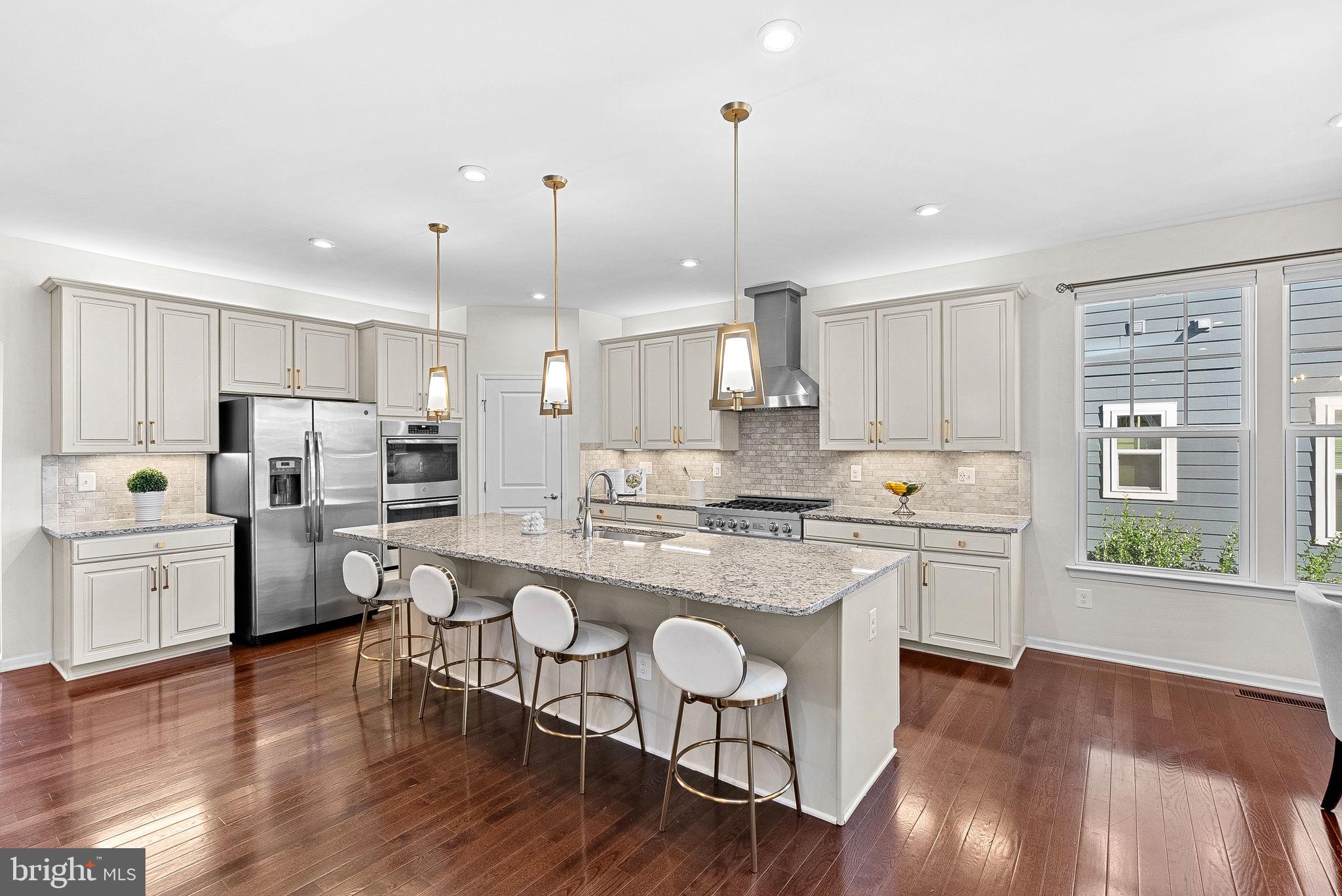 GREENS SOUTH AT WILLOWSF - Residential